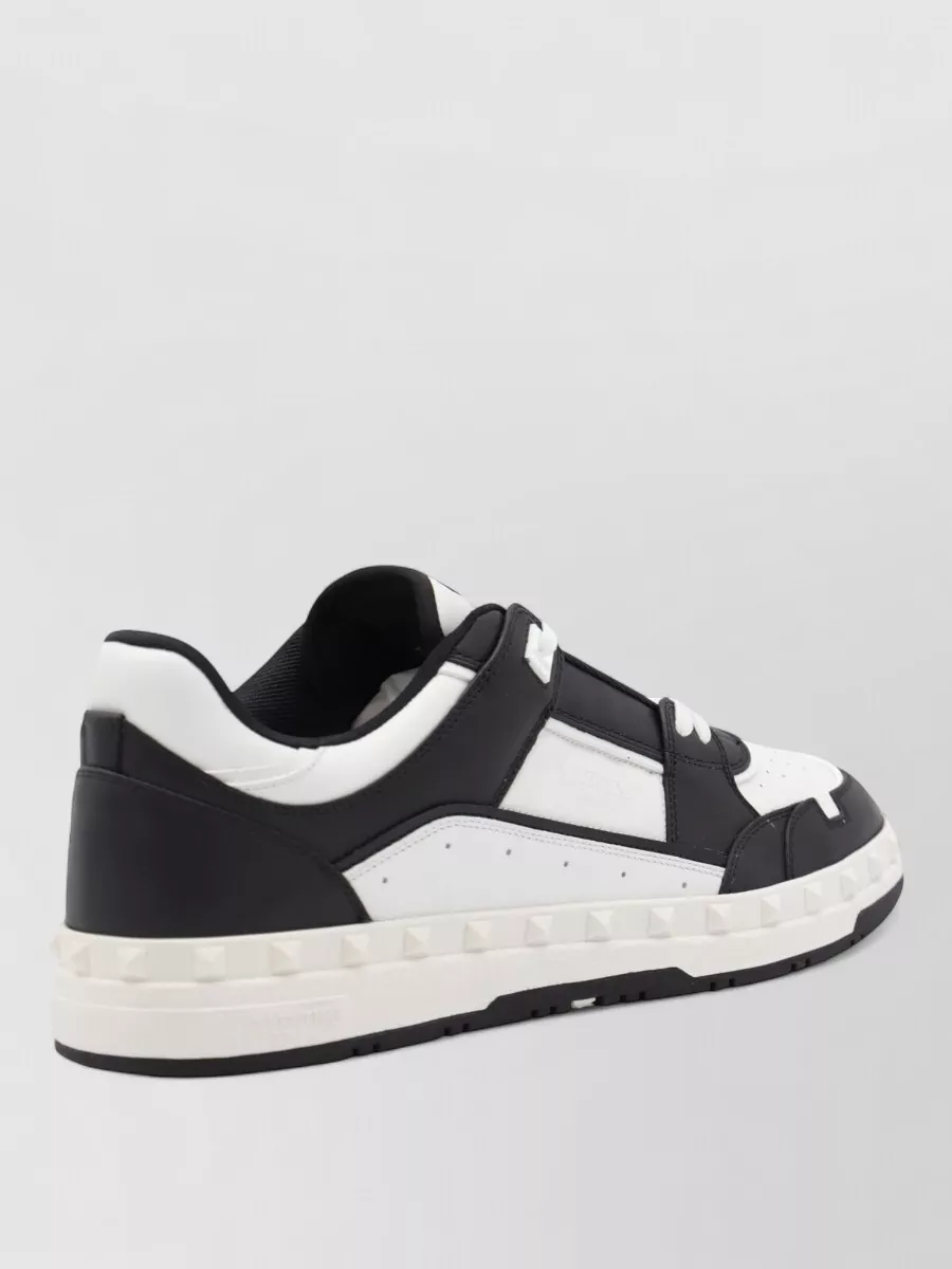 Valentino Garavani Low Top Sneakers Contrasting Panels