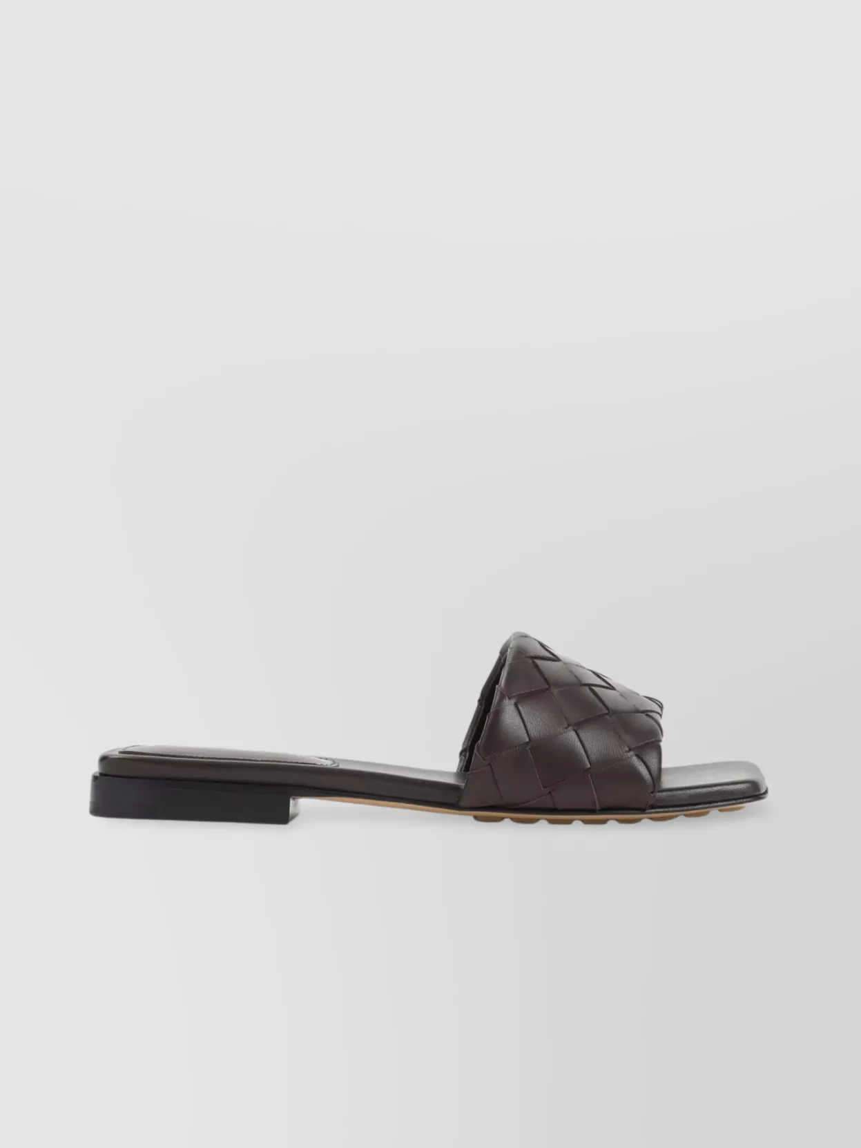 Bottega Veneta Flat Sandals With Intrecciato Leather Strap