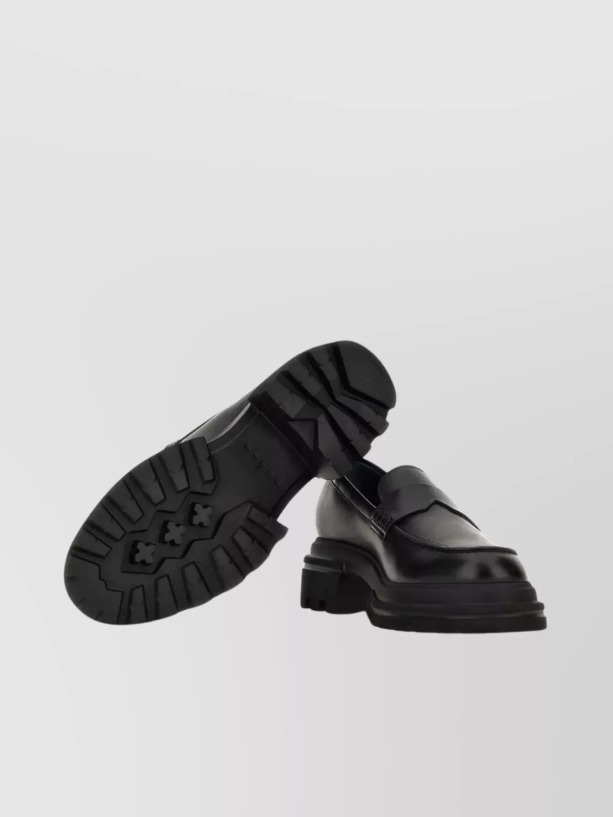 Hogan Chunky Sole Loafers Round Toe