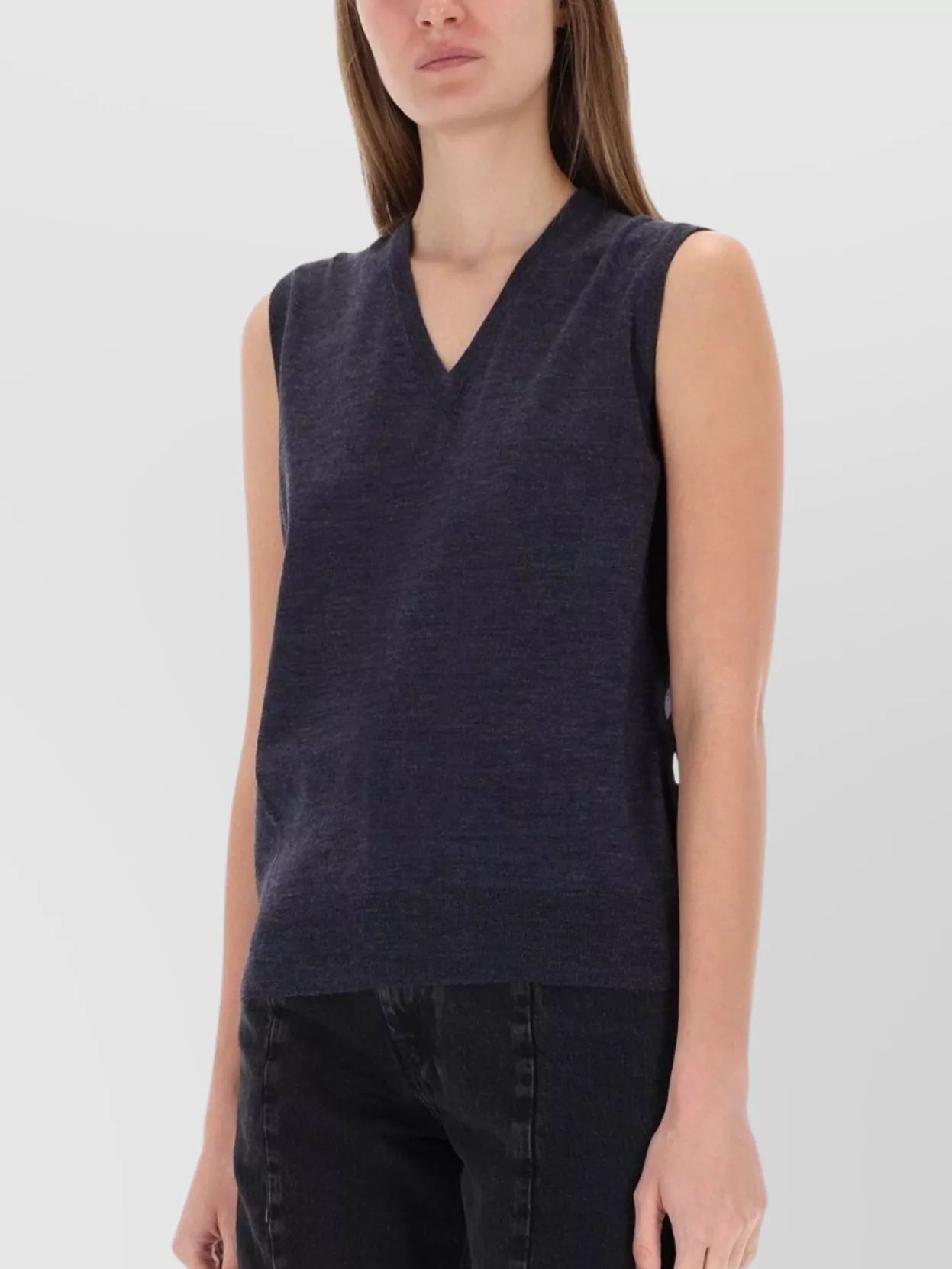 Maison Margiela Sleeveless V-Neck Top Ribbed Hem