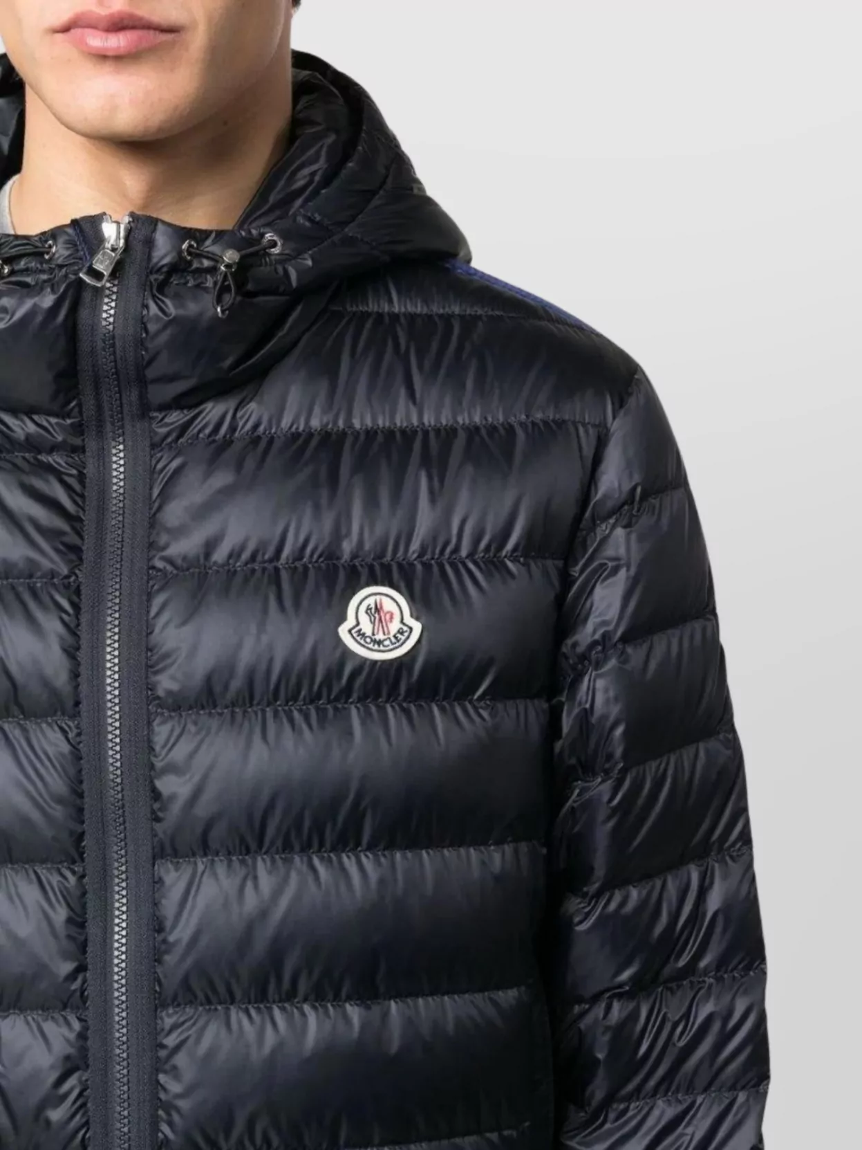 Moncler Logo Patch Puffer Jacket Hood