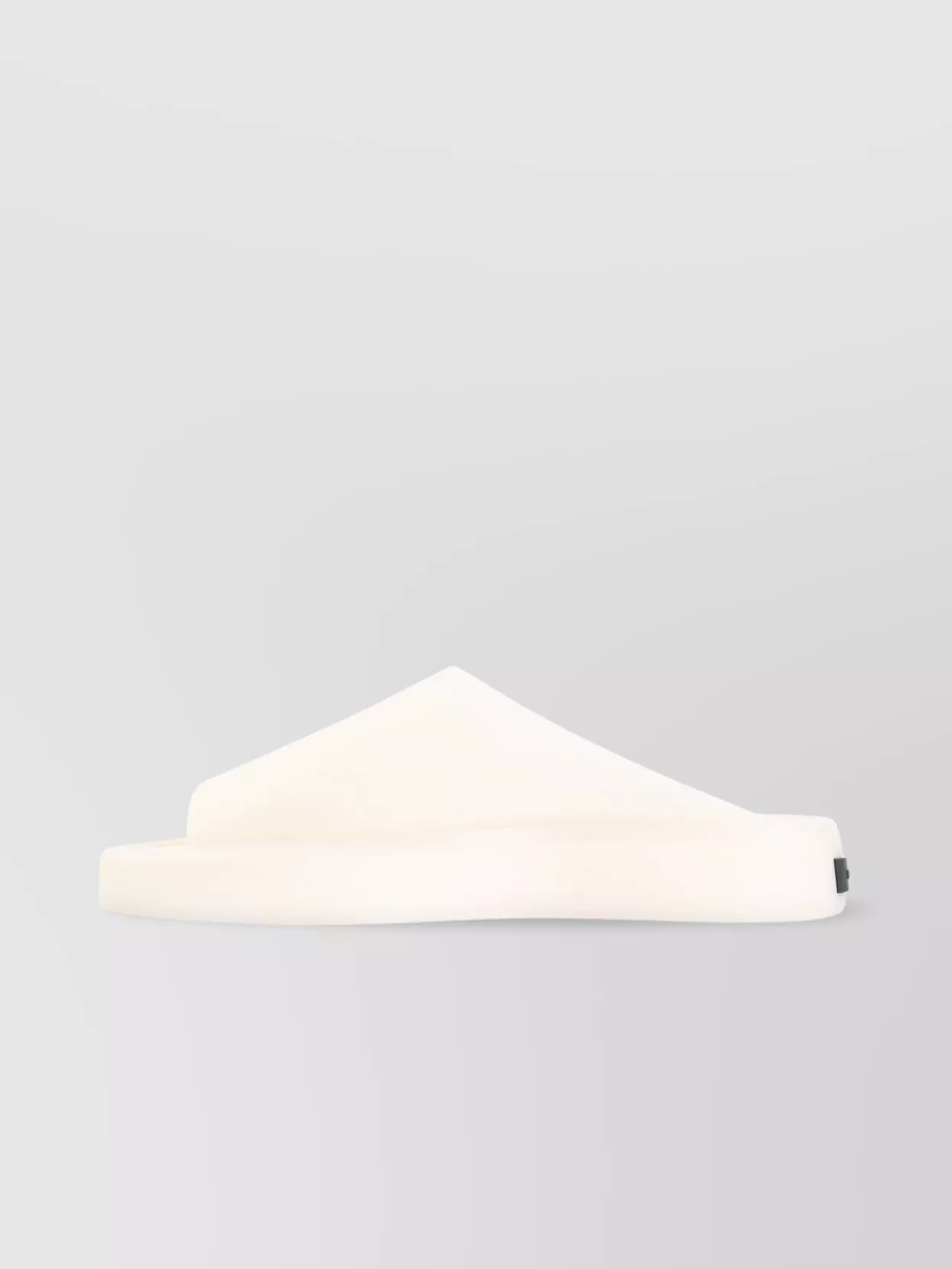 Fear Of God Los Feliz Rubber Slides & Flip Flops In White