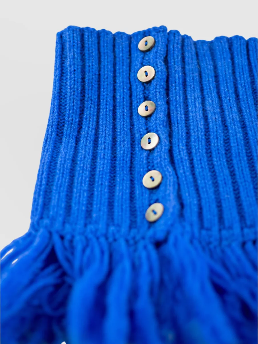 La Rose Crochet Fringed Neckwarmer