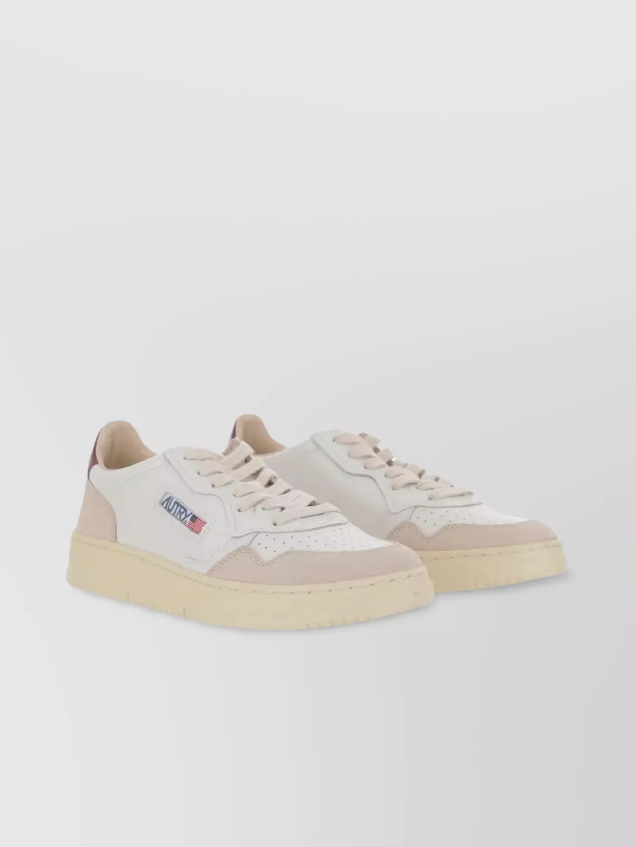 Autry Medalist Low Sneakers In Suede And Leather