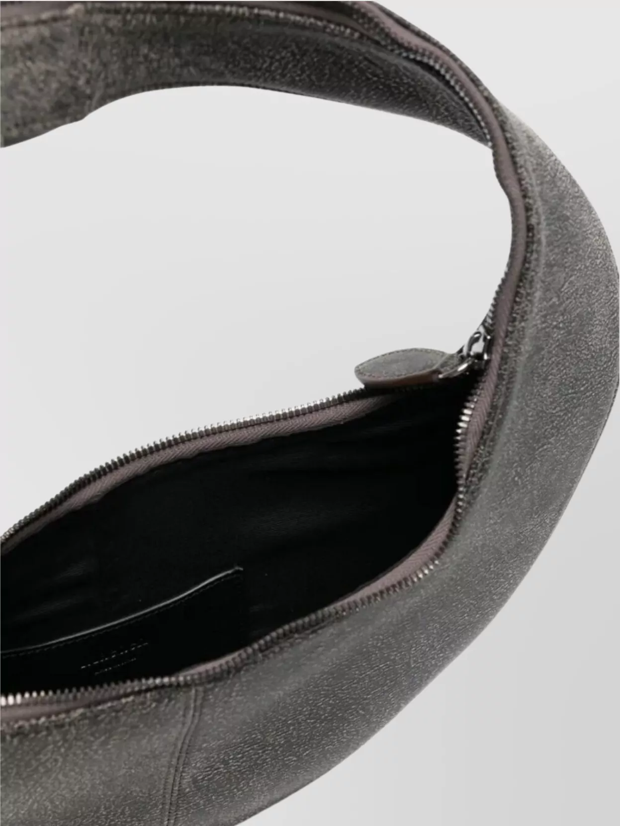 Maeden Zip Medium Bag Curved Shape