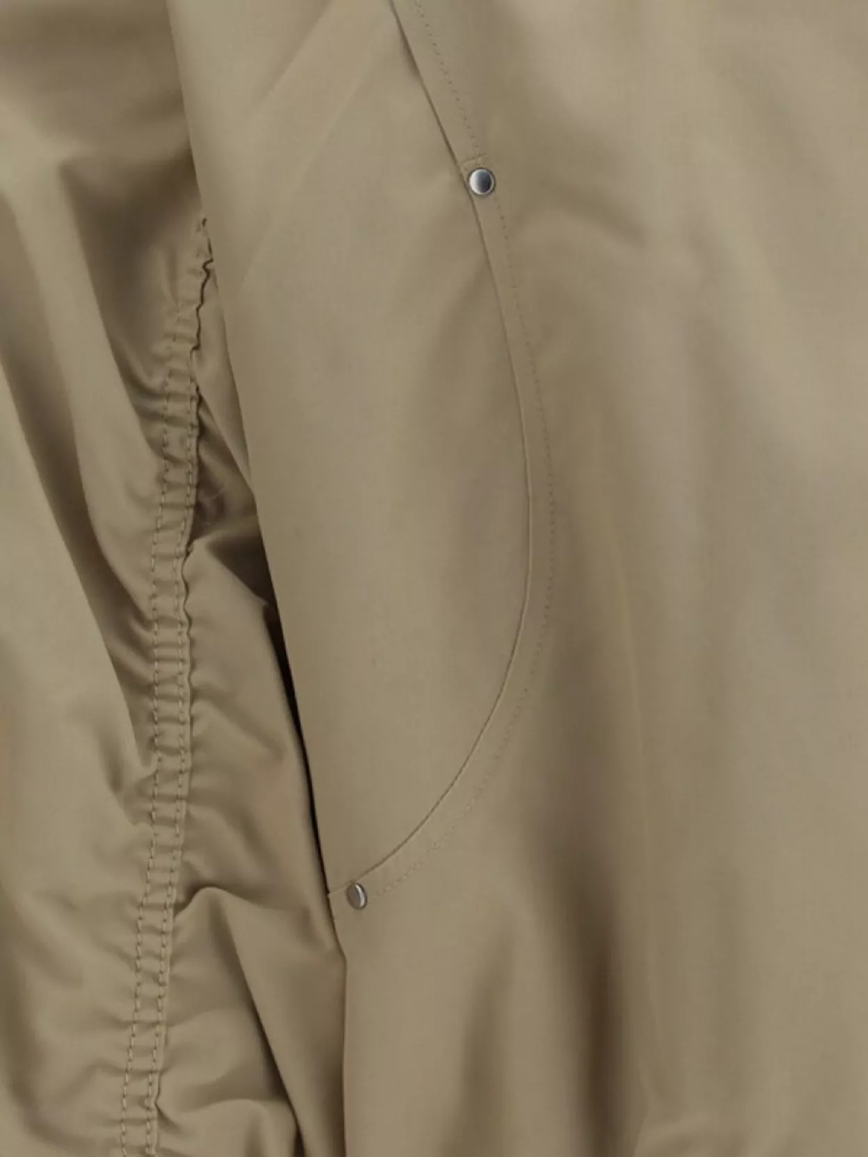 Moose Knuckles Cropped Snug Fit Jacket