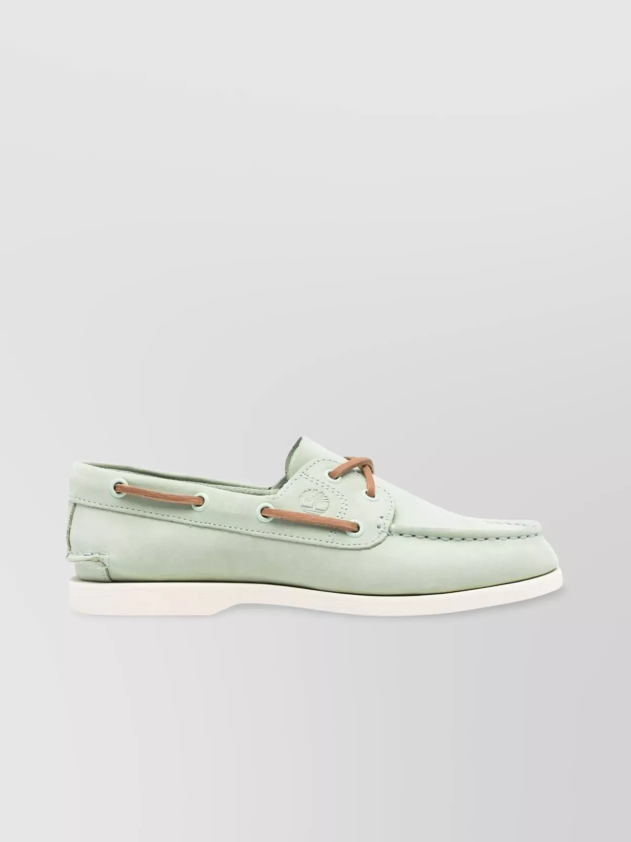 Timberland Boat Shoe With Lace Detail And Moc Stitching In White