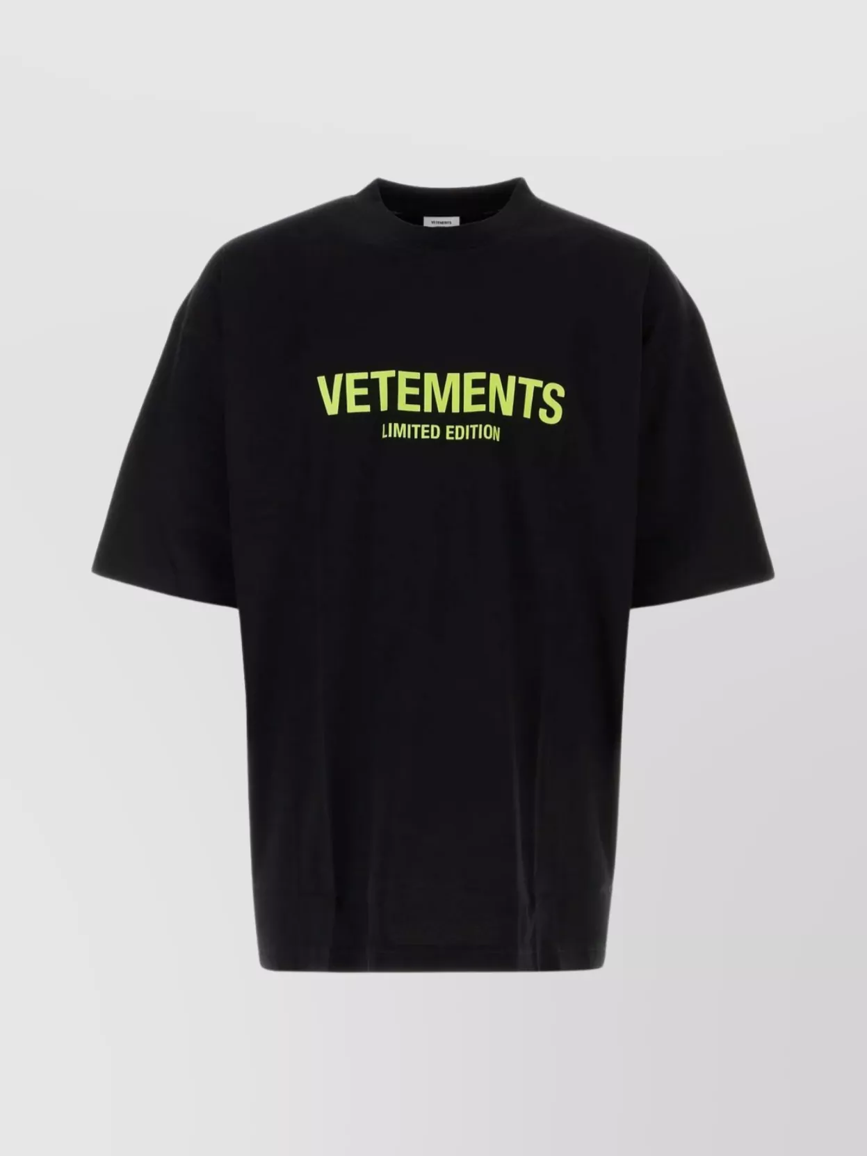 Vetements Logoed Graphic Loose Fit Cotton T-shirt In Black