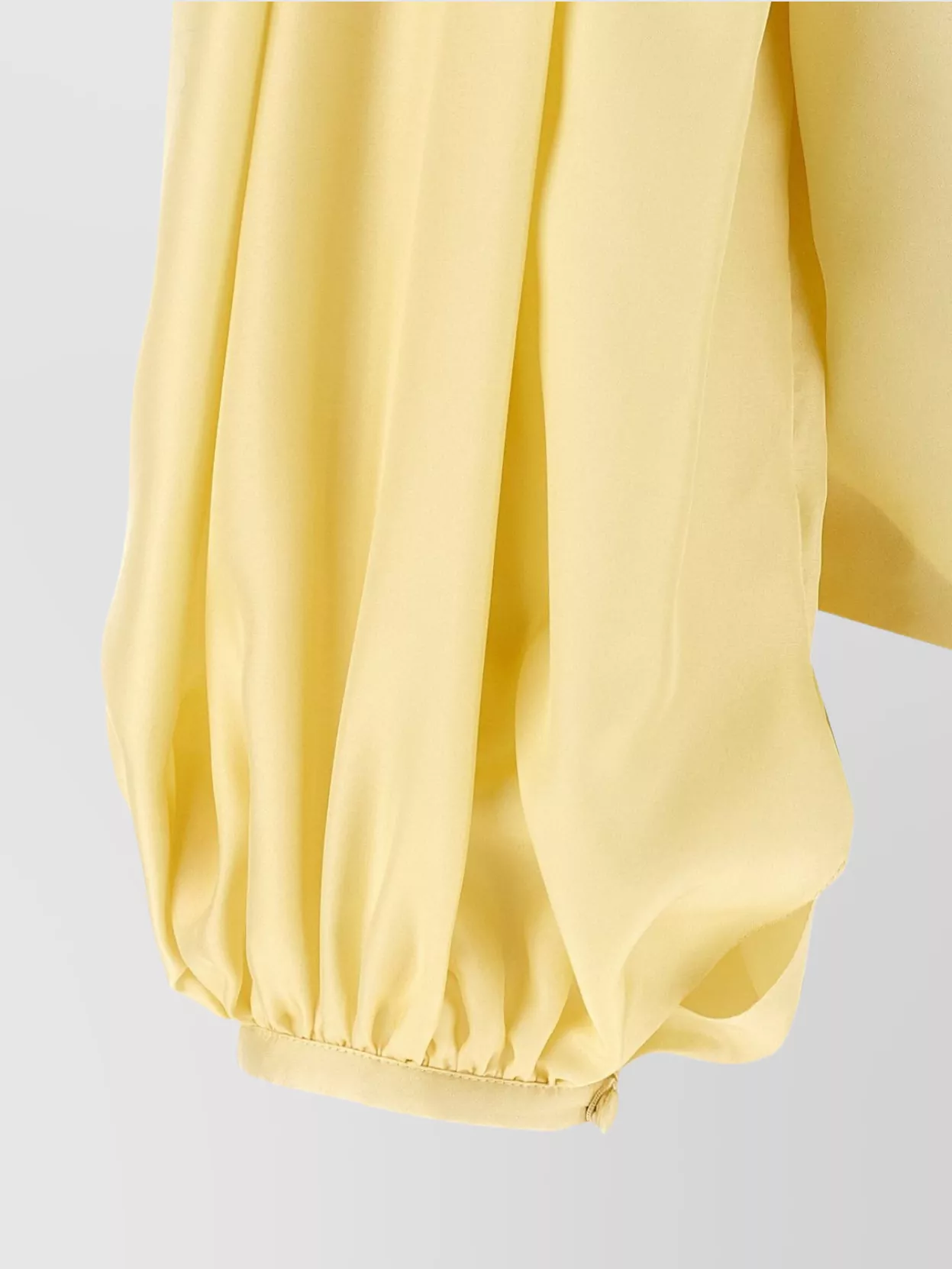 Chloé Draped Top With Keyhole Back And Puffed Sleeves