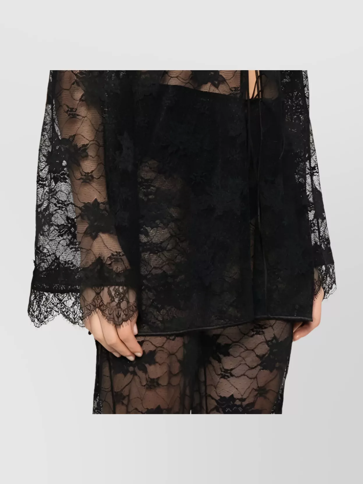 Oseree Floral Lace Buttoned Collar Sheer Shirt