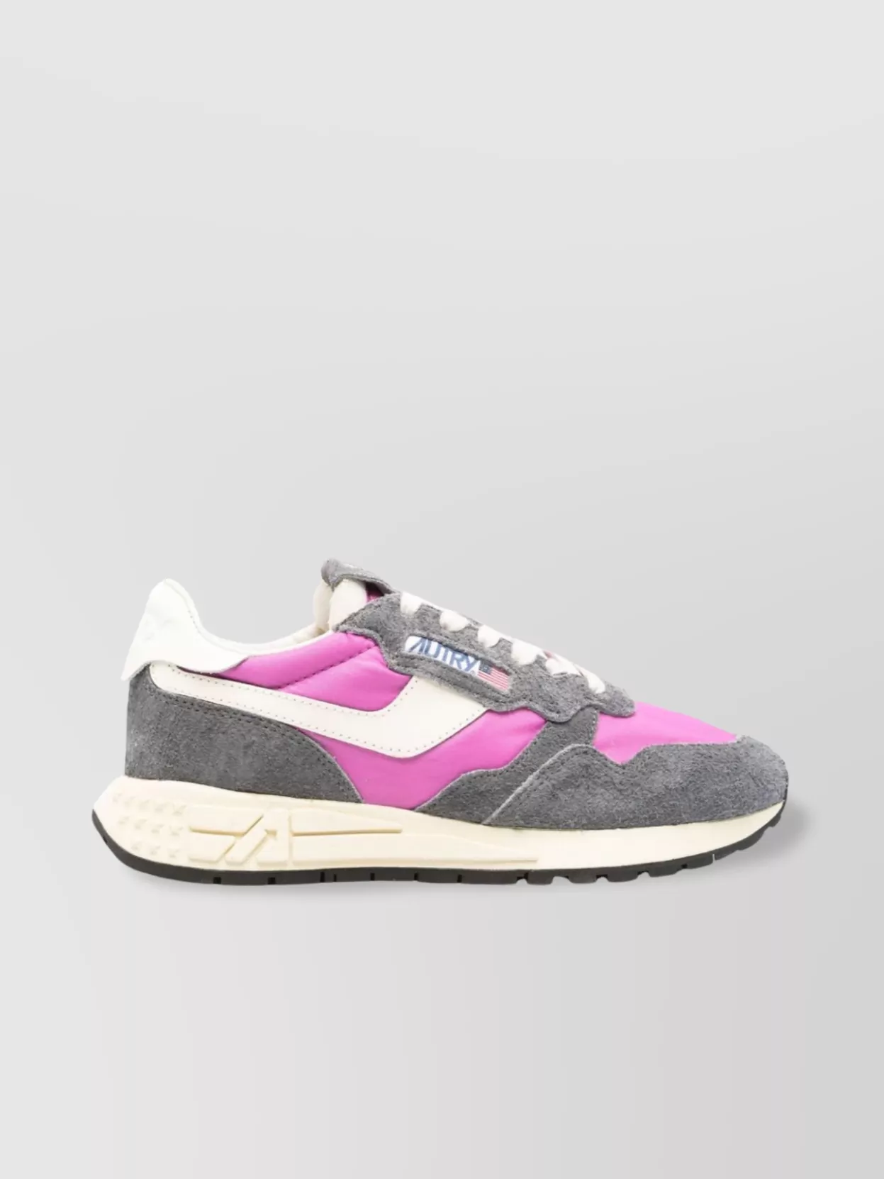Autry Low Sneakers Woman Reelwind