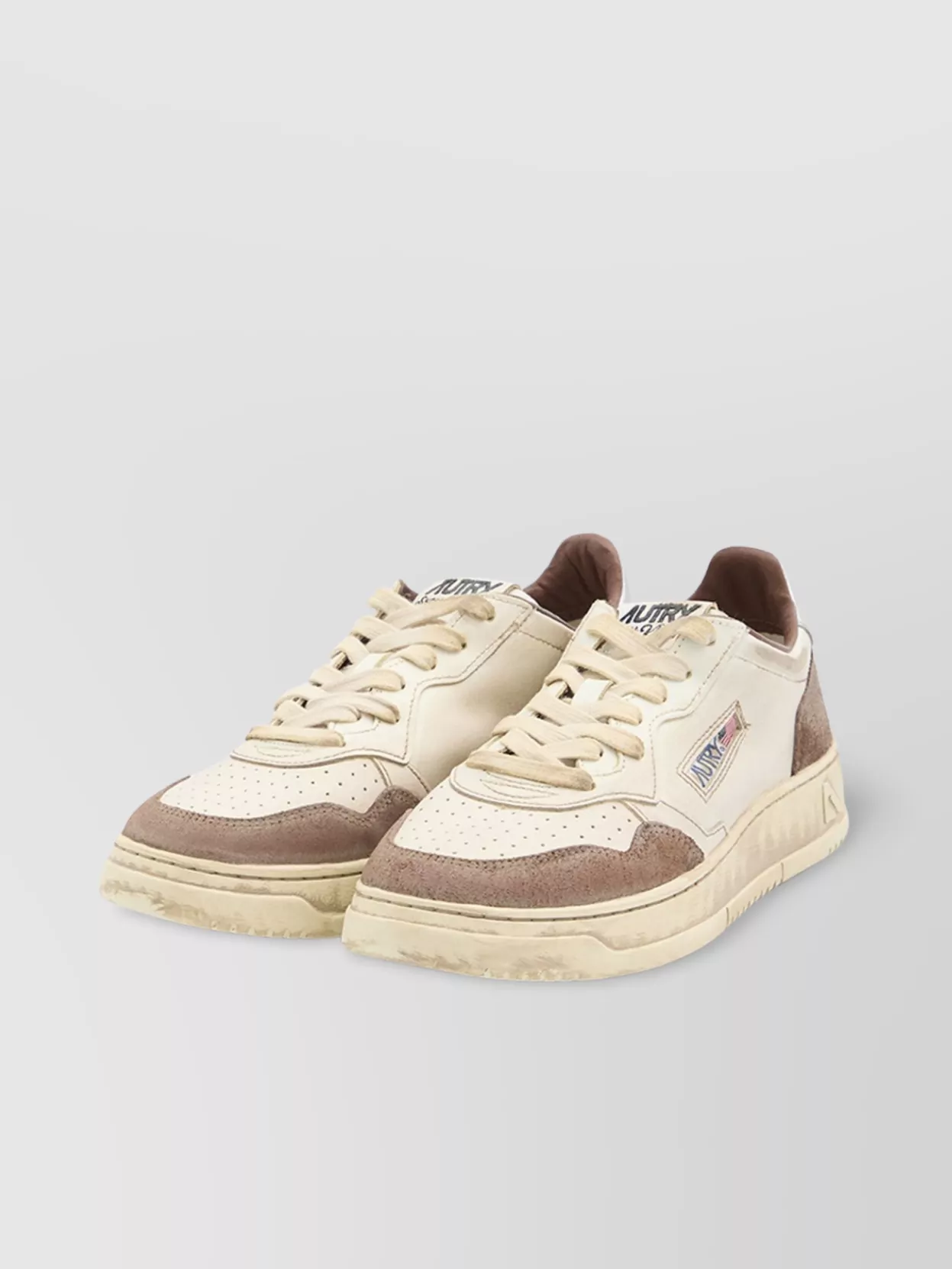 Autry Low Top Vintage Leather Sneakers