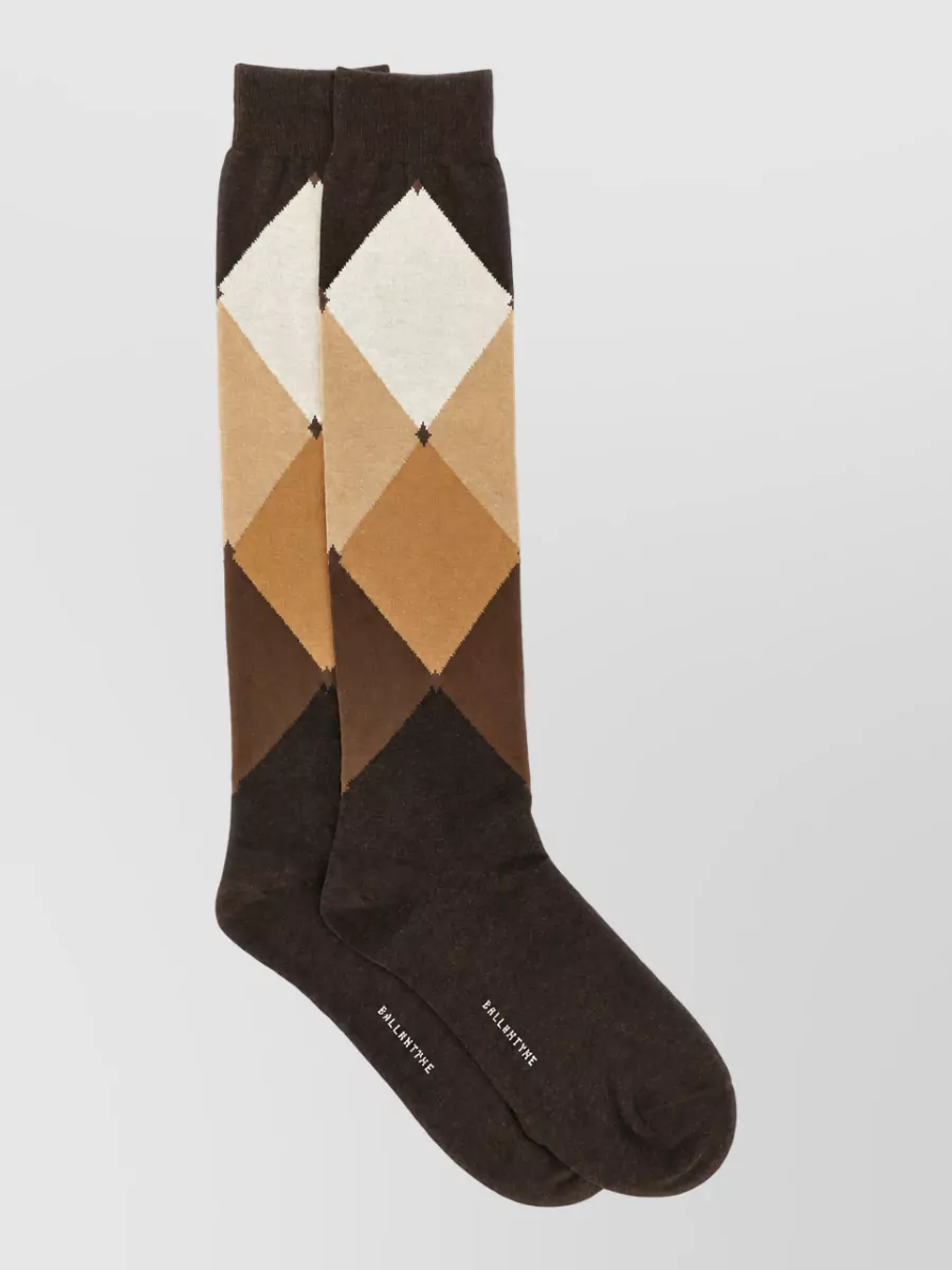 Ballantyne diamond-pattern knee-length socks