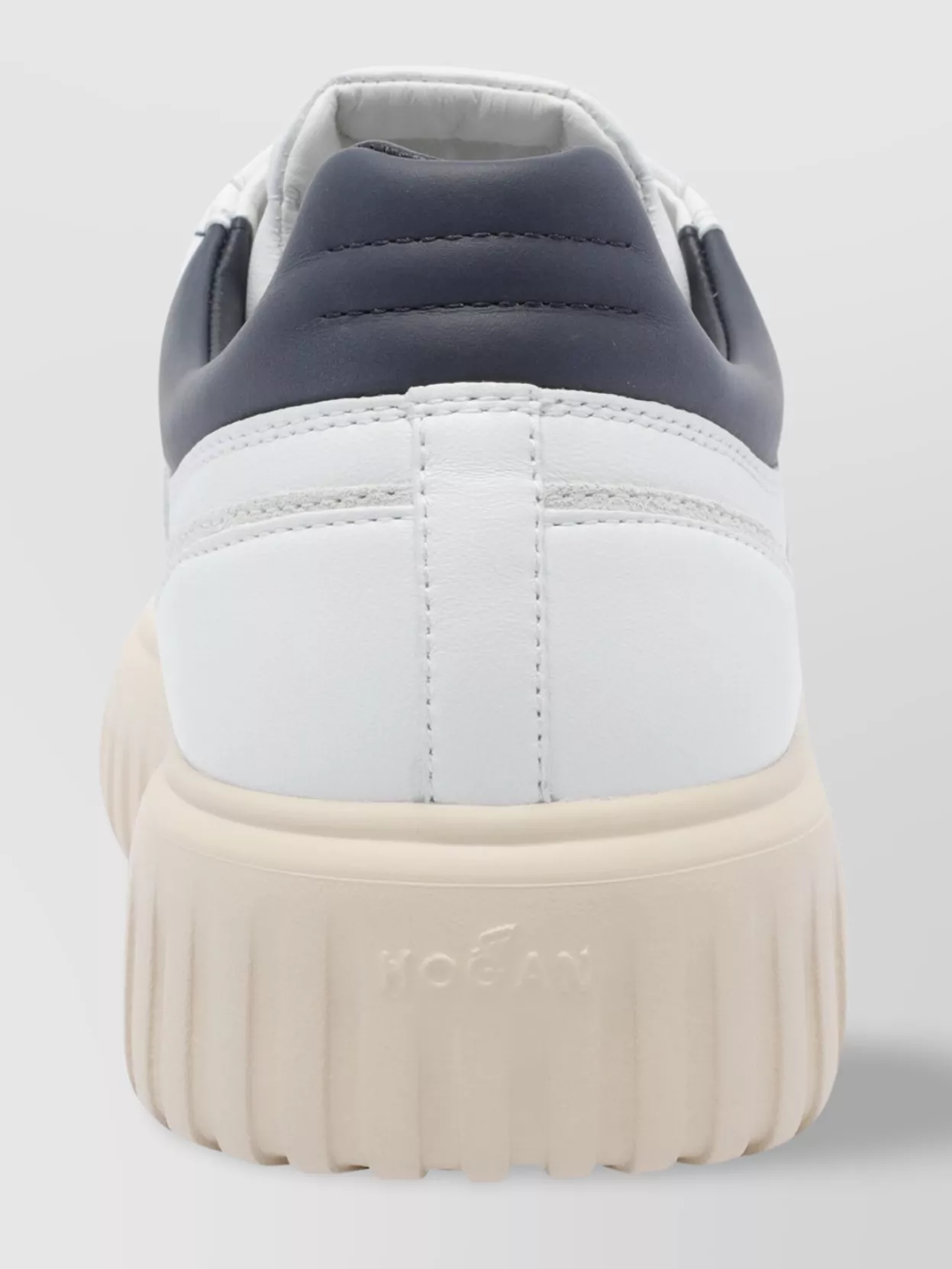 Hogan Low Top Sneakers Contrasting Sole