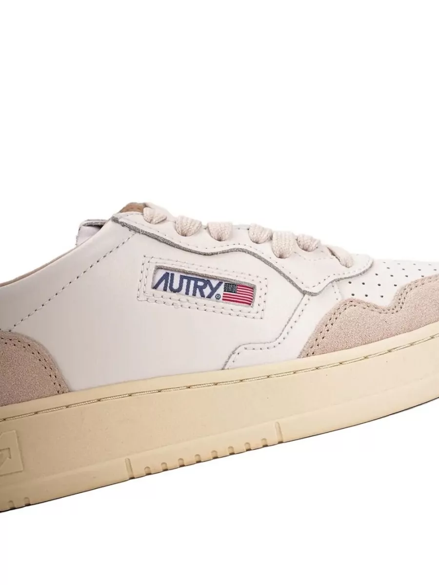 Autry Leather Medalist Low-Top Sneakers