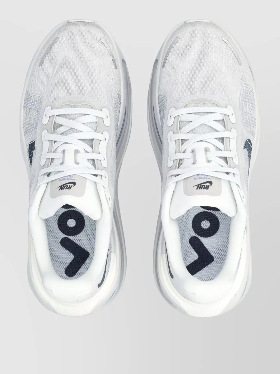 Nike Low-Top Sneakers