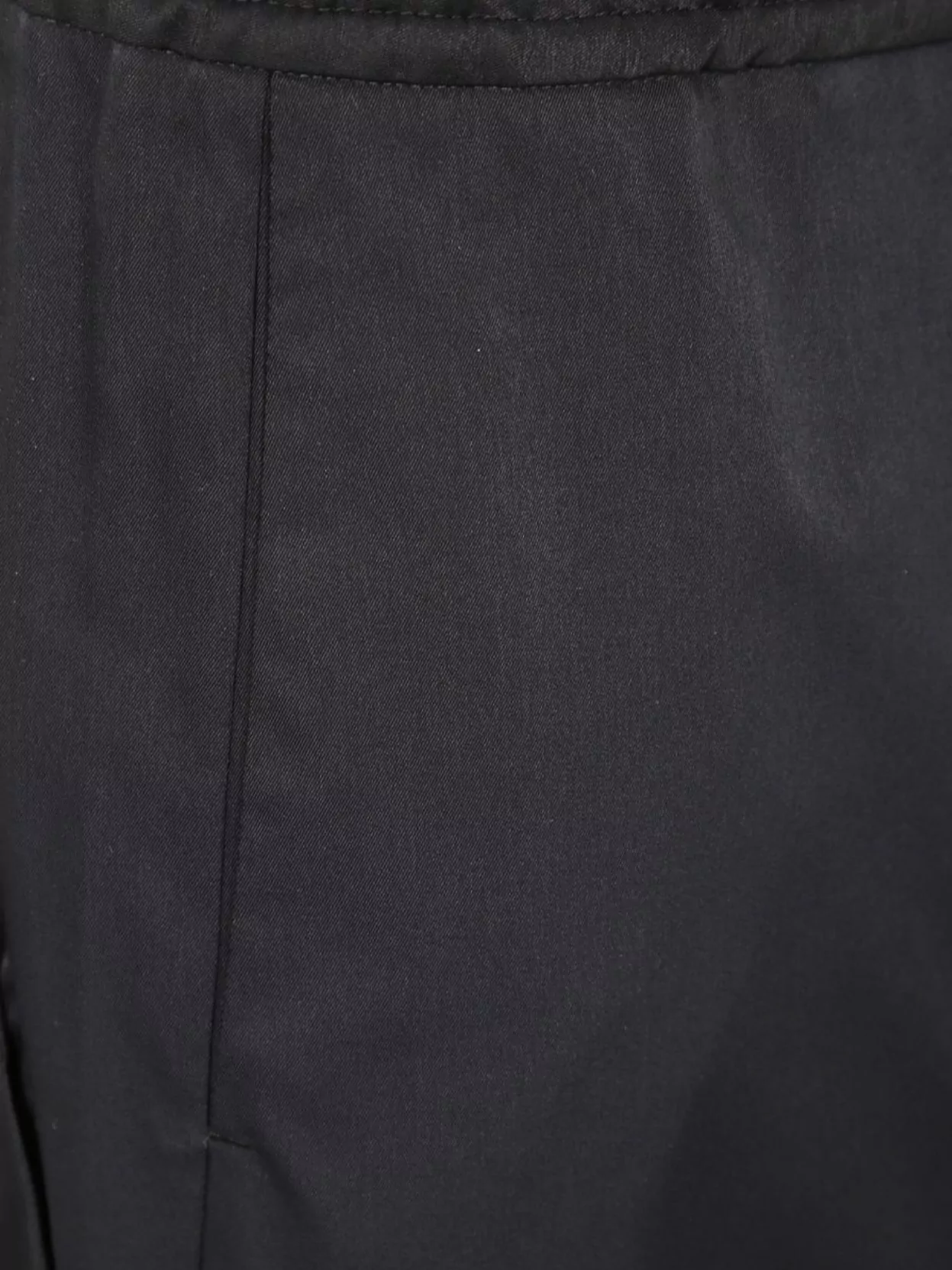 Herno Man Trousers With Elastic Waistband And Pockets In Black