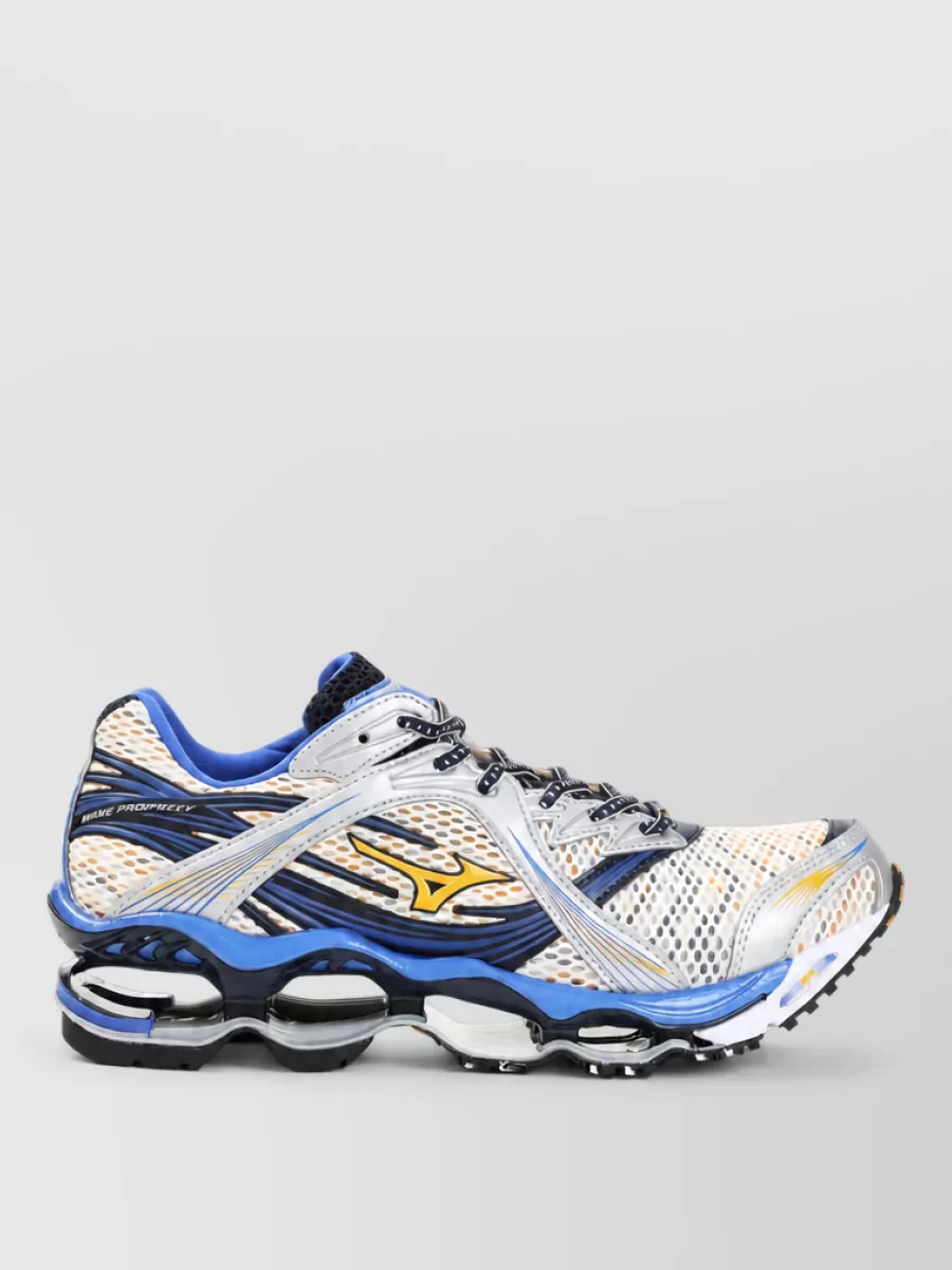 Mizuno Mesh Low-Top Sneakers