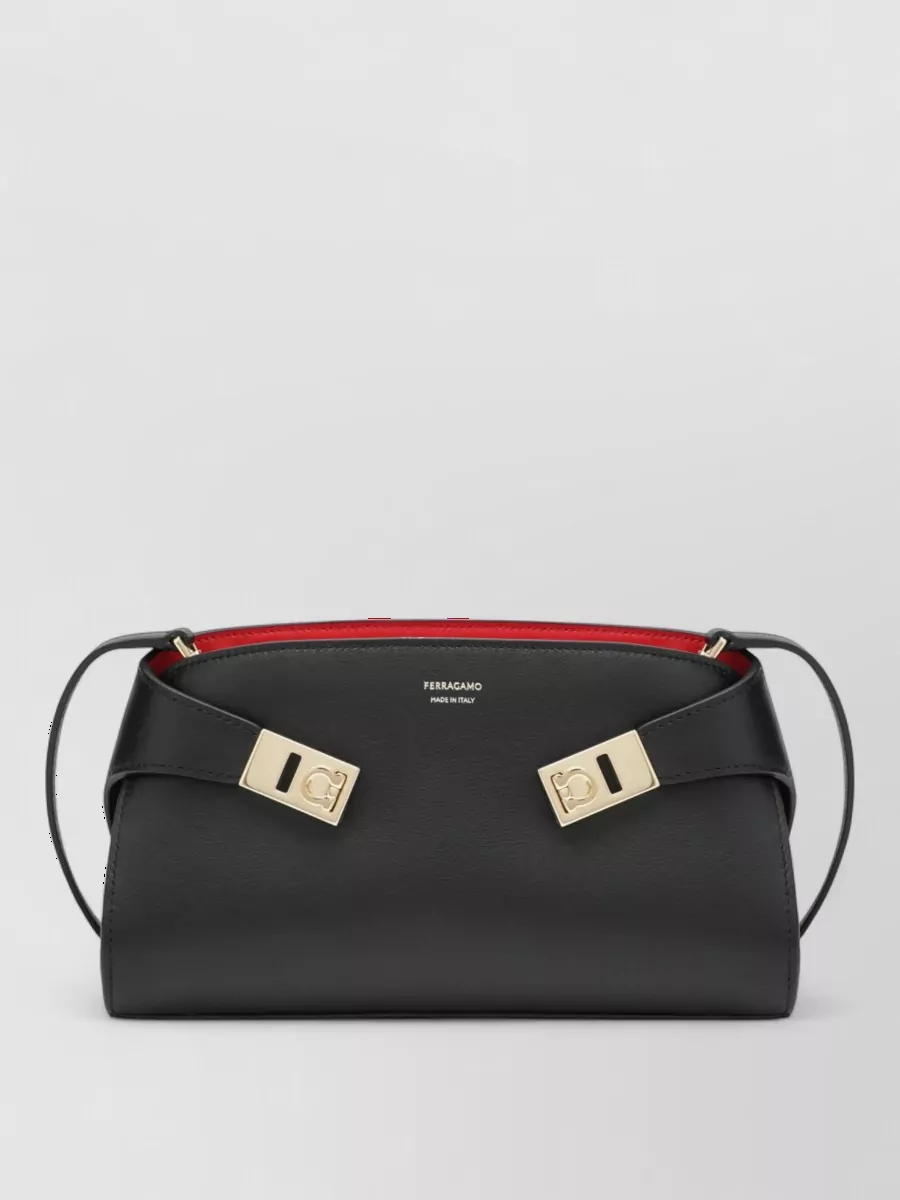 Ferragamo na clutch bag