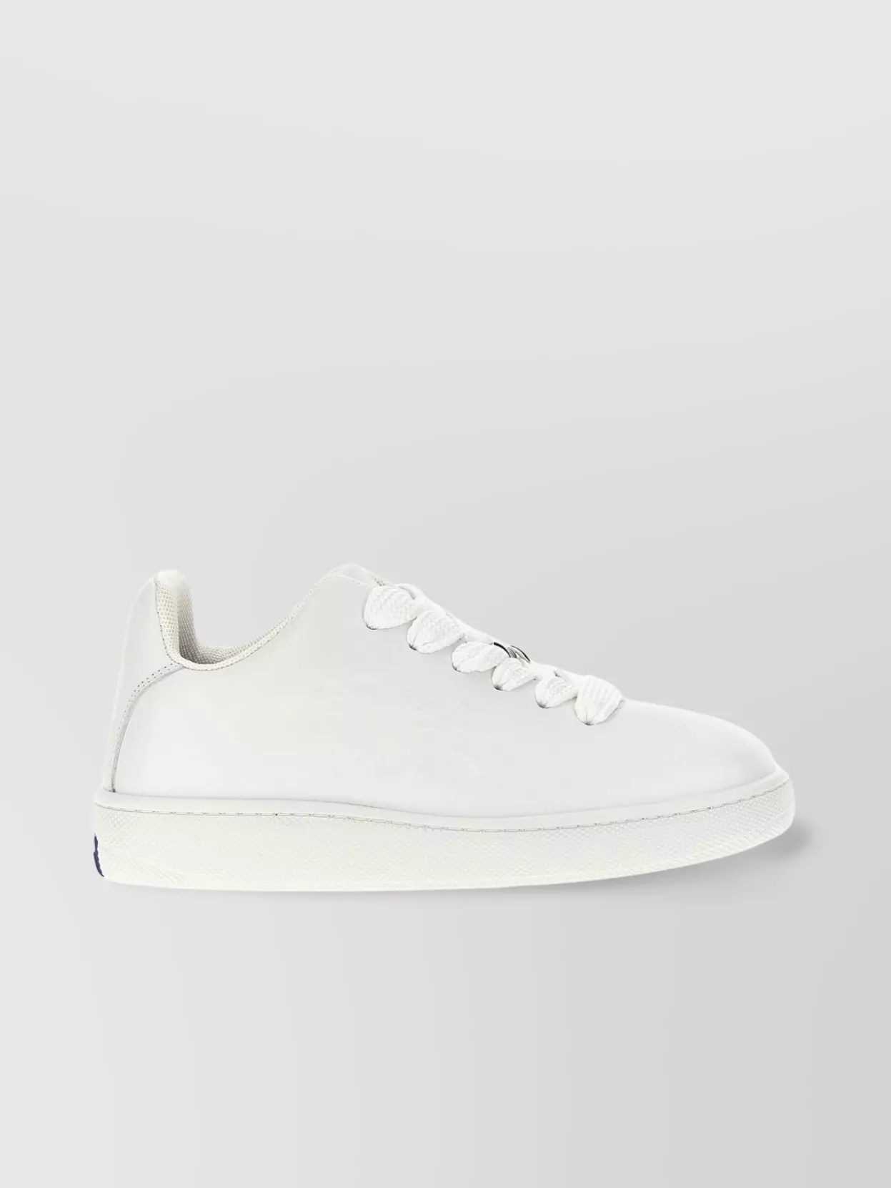 Burberry Round Toe Low-top Rubber Sole Sneakers In White