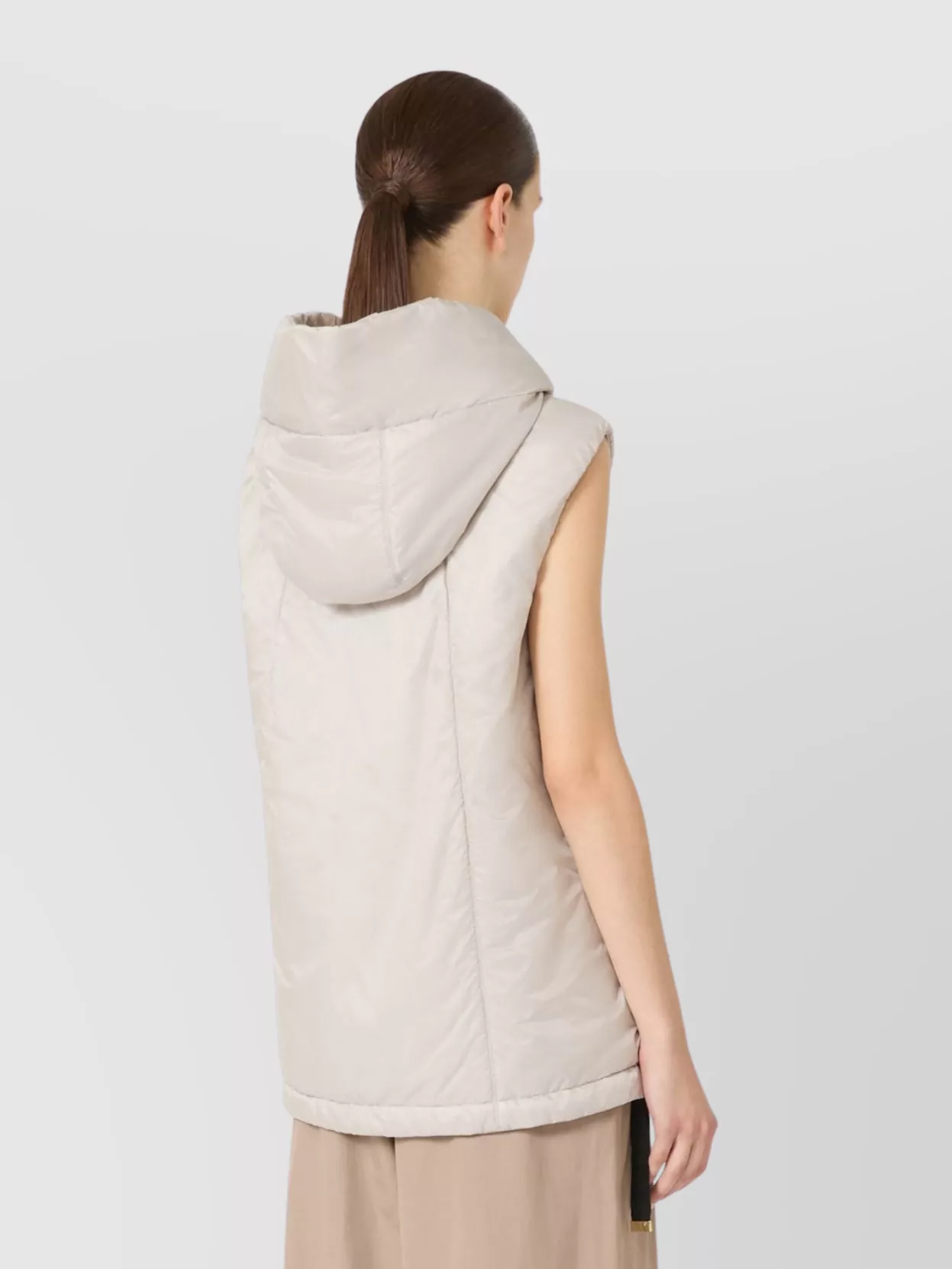 Max Mara Flared Sleeveless Water-repellent Canvas Hooded Gilet In Neutral