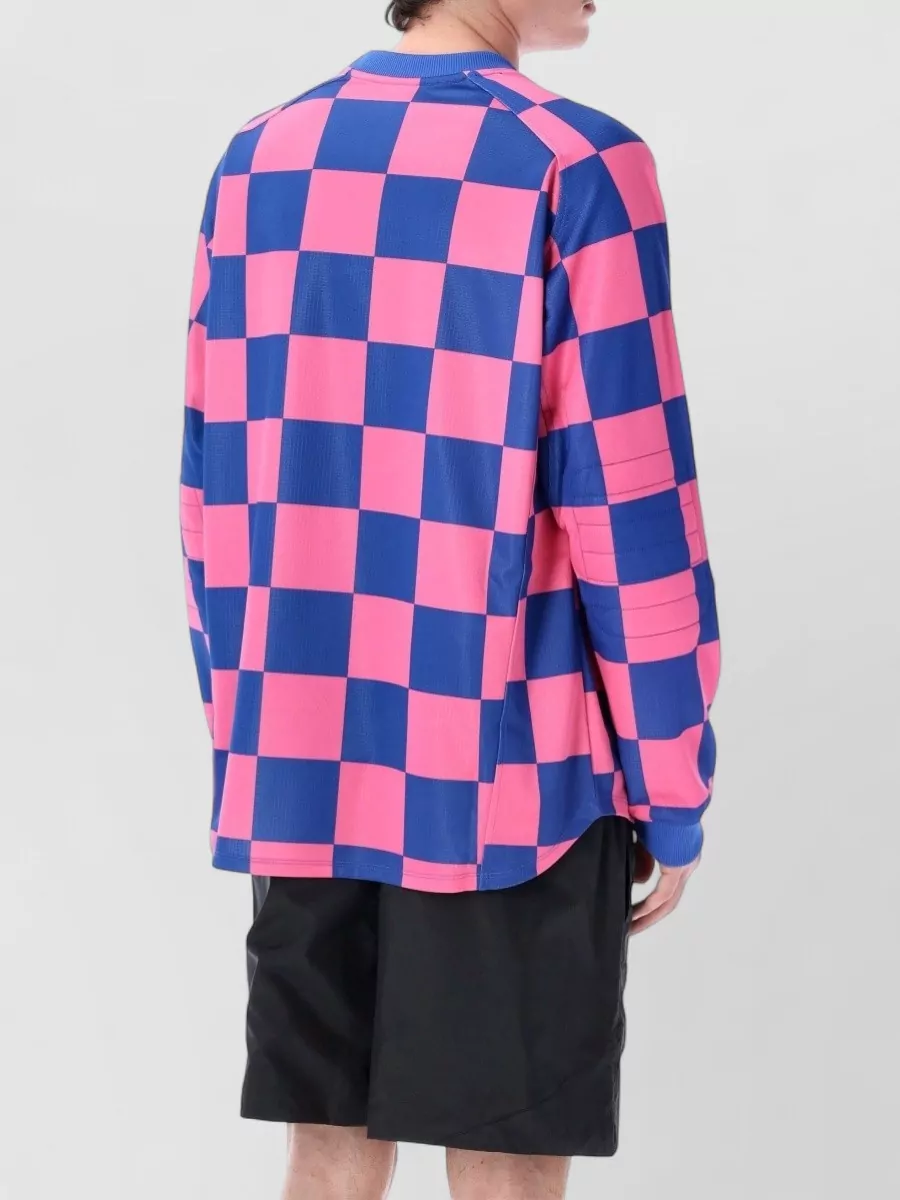 Nike Checked Oversized Long-Sleeve T-Shirt