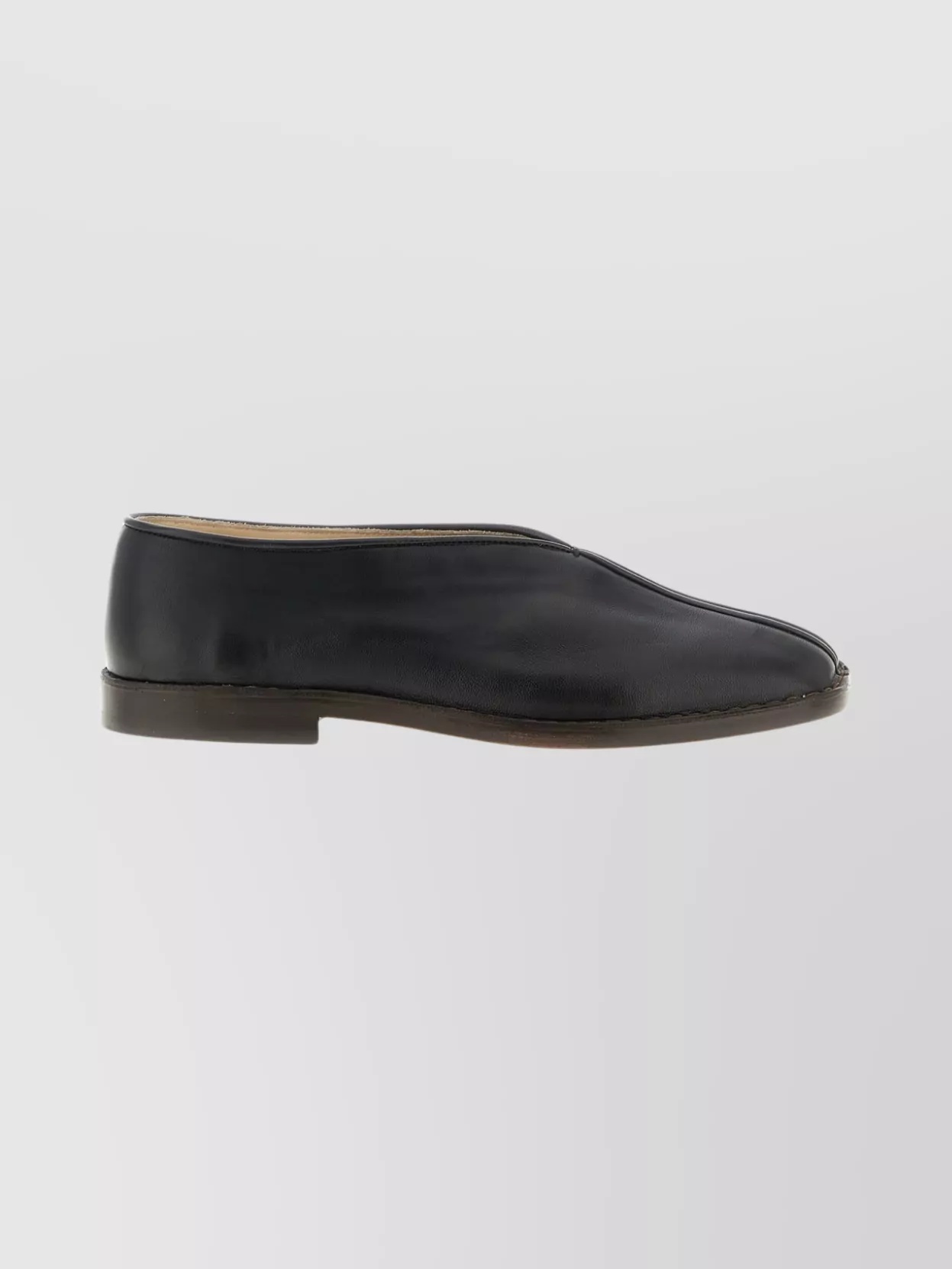 Lemaire Round Toe Slippers Seam Detailing In Black