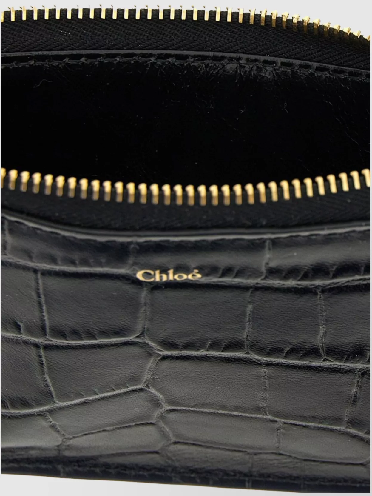 Chloé Crocodile Texture Card Holder With Gold Hardware In Black