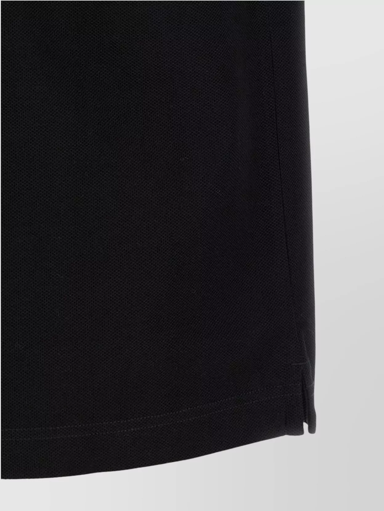 Burberry Short Sleeve Polo Shirt Featuring Collar