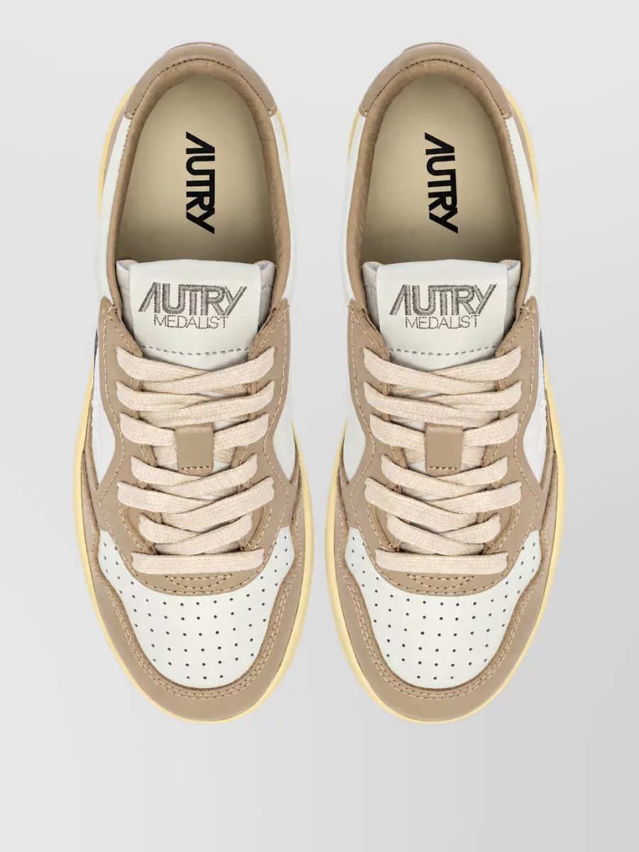 Autry Leather Medalist Low-Top Sneakers