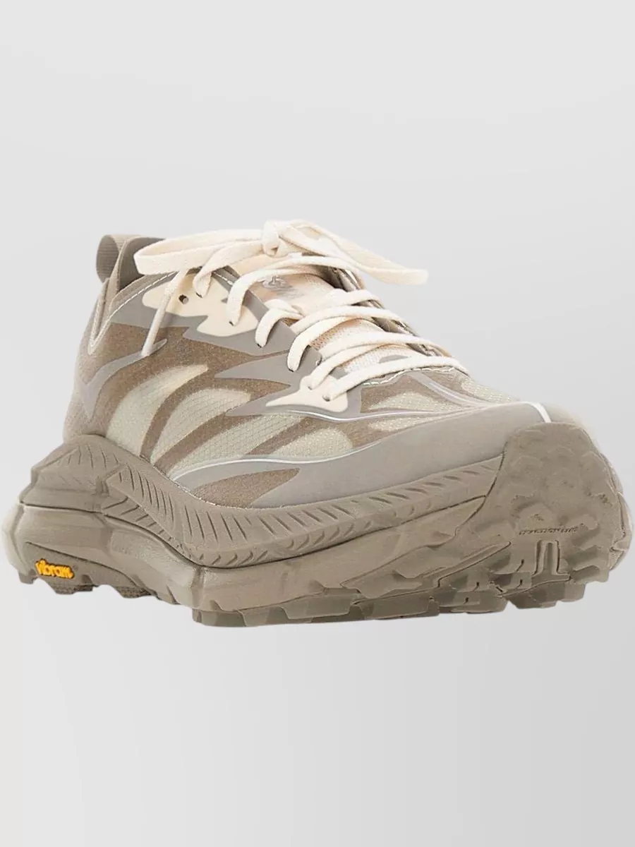 Hoka One One Low-Top Sneakers