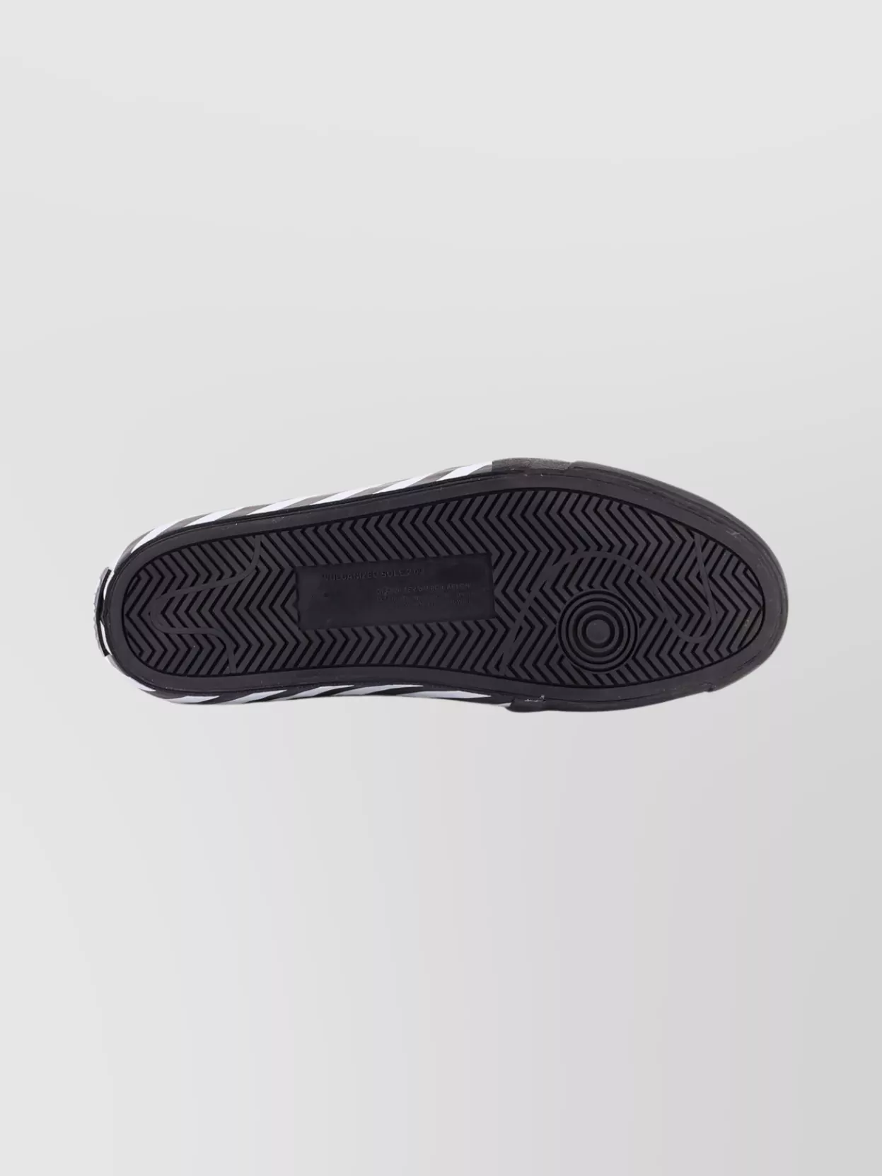 Off-White Low-Top Canvas Sneakers Featuring Contrast Stripe