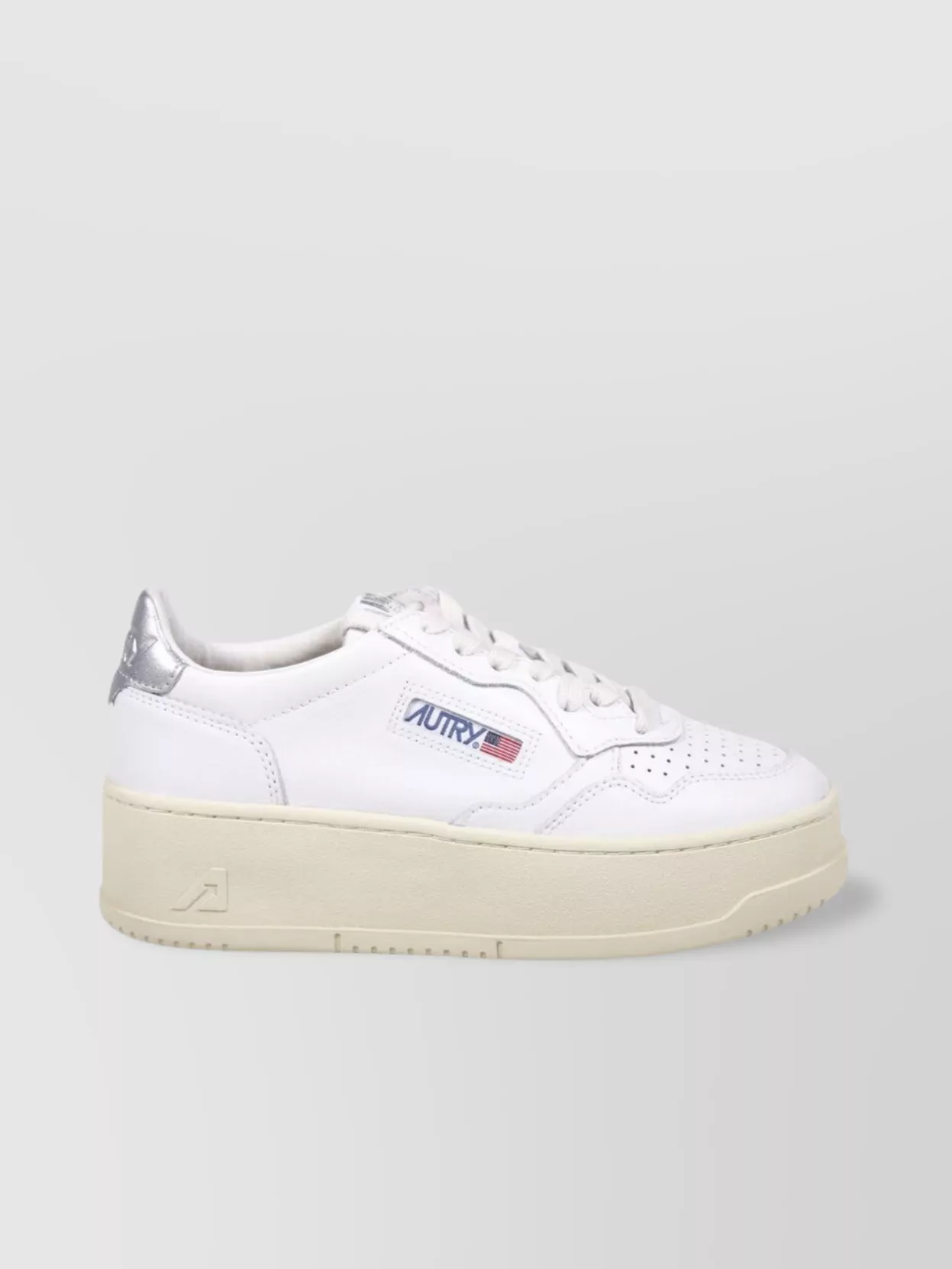 Autry Low Platform Sneaker With Contrast Sole In White