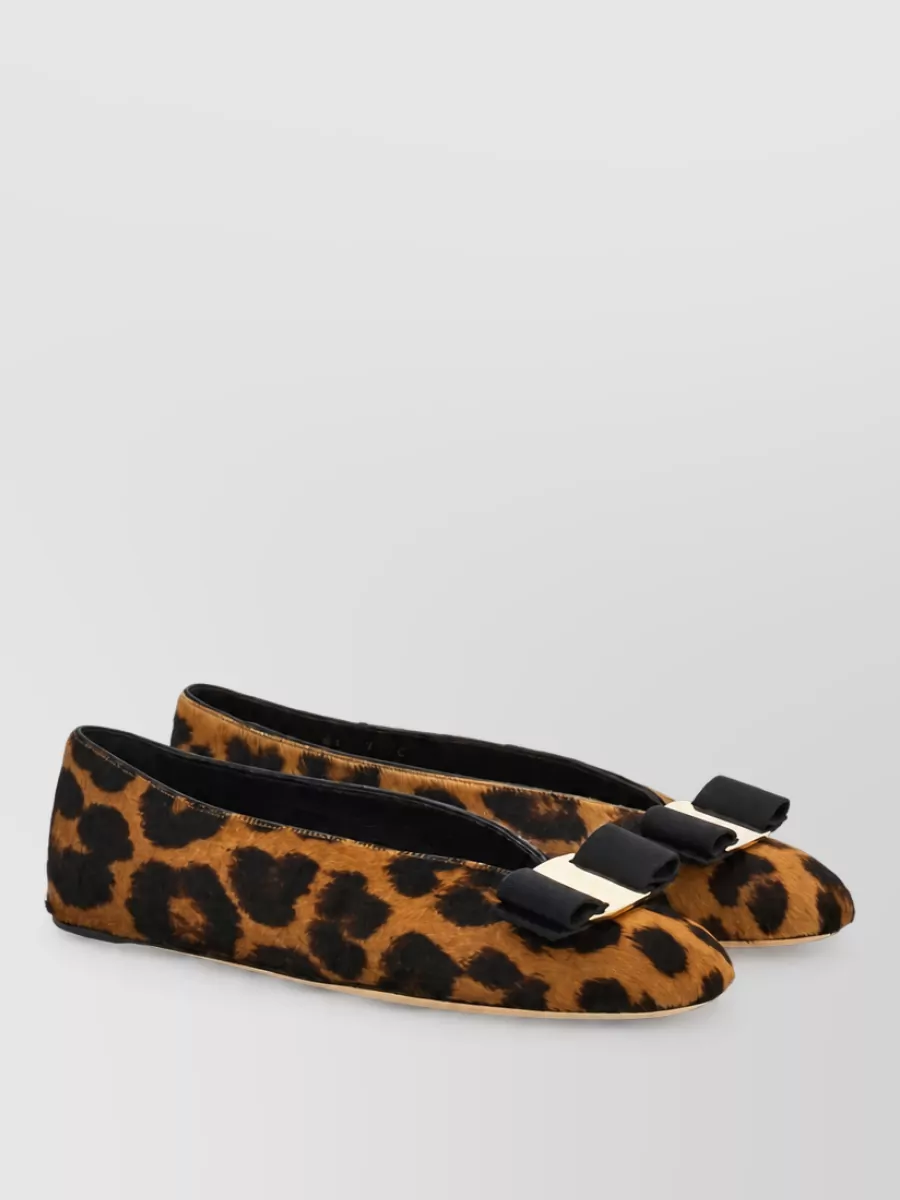 Ferragamo leather ballerina shoes