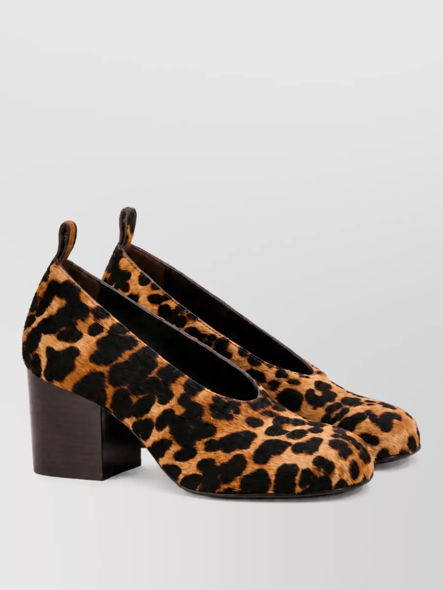 Ami Paris leather pumps