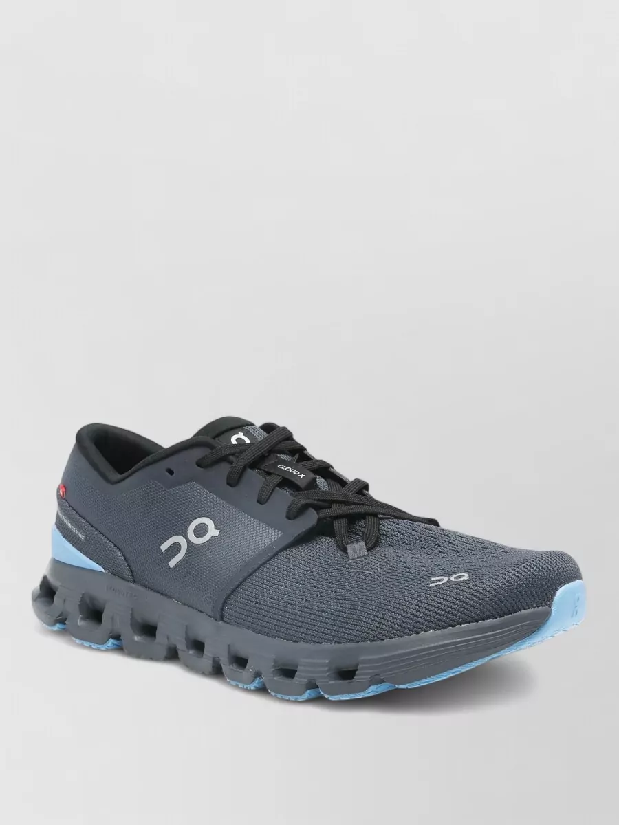 On Running cloud x 4 low-top sneakers