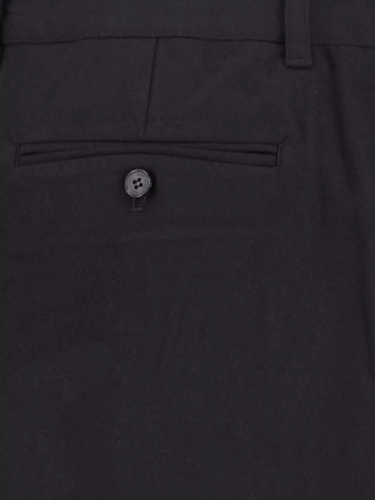 Dunst Straight Trousers With Pleats And Back Pocket