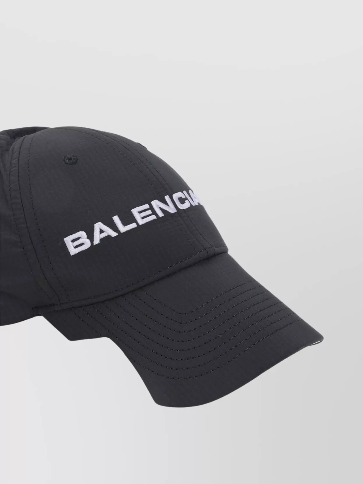 Balenciaga Logo Embroidered Adjustable Baseball Cap In Black