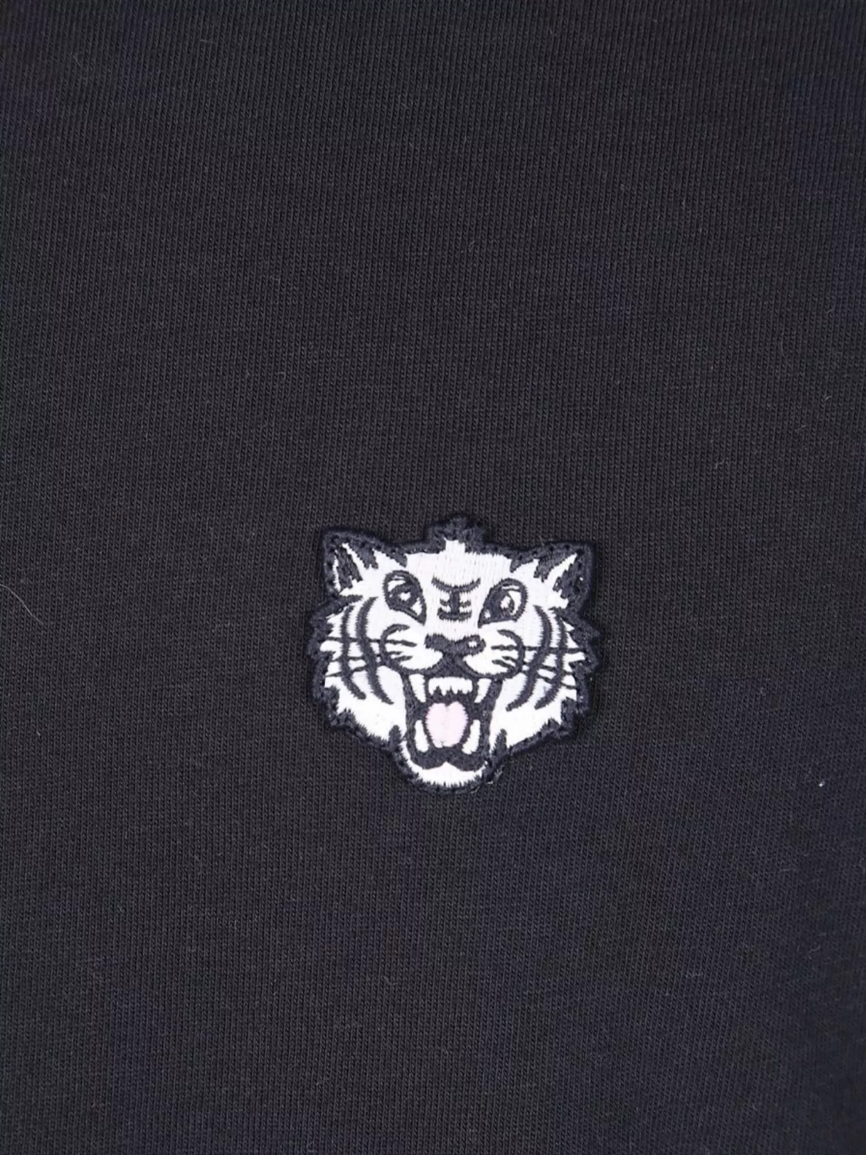 Kenzo Gots Happy Tiger Embroidered Tshirt With Short Sleeves In Black