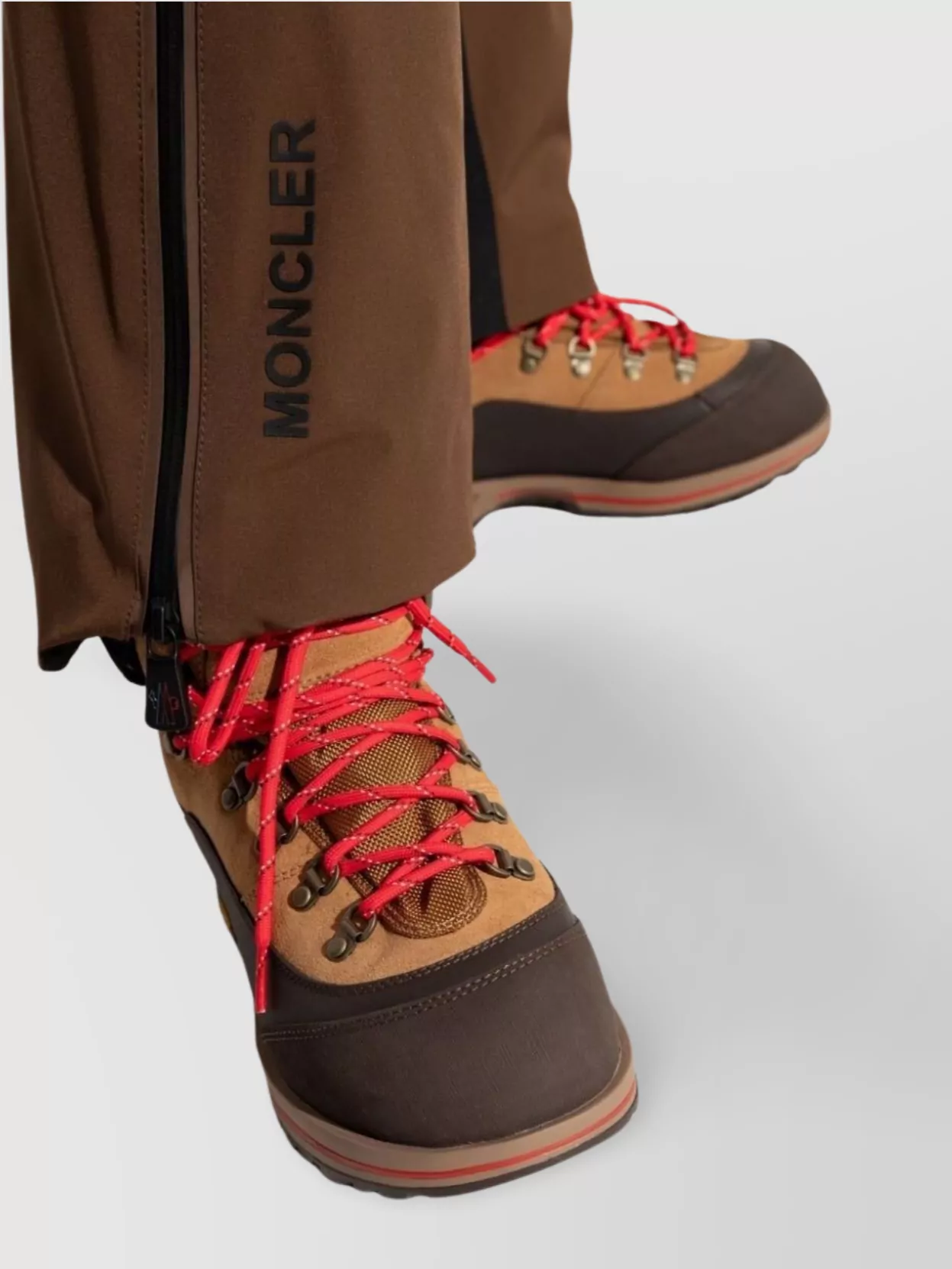 Ugg Short Rubber Sole Pull Tab Boots