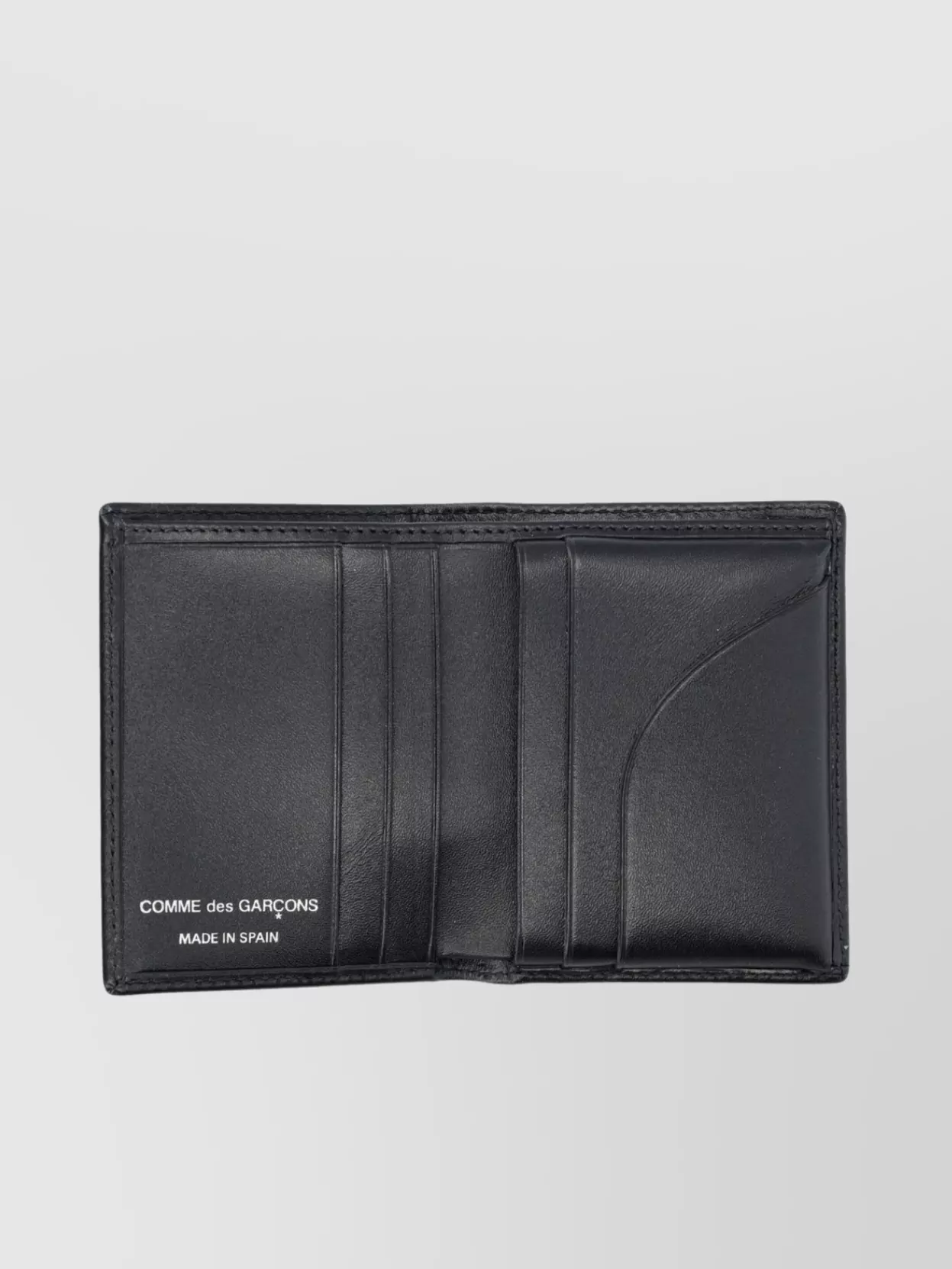 Comme Des Garçons Leather Eyelet Bi-fold Cardholder