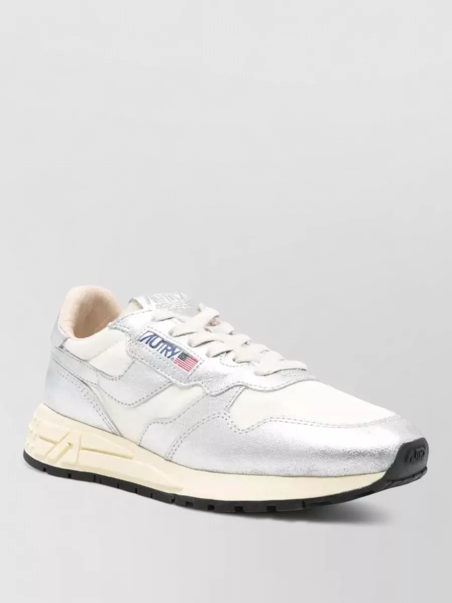 Autry leather low-top sneakers