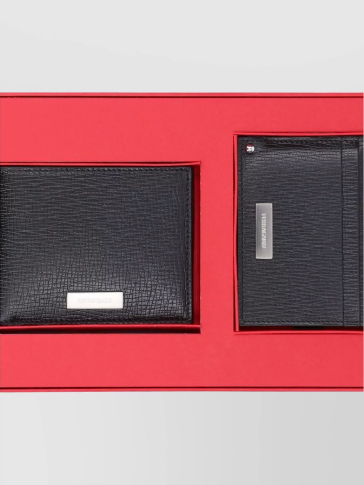Ferragamo Bi-Fold Textured Finish Wallets