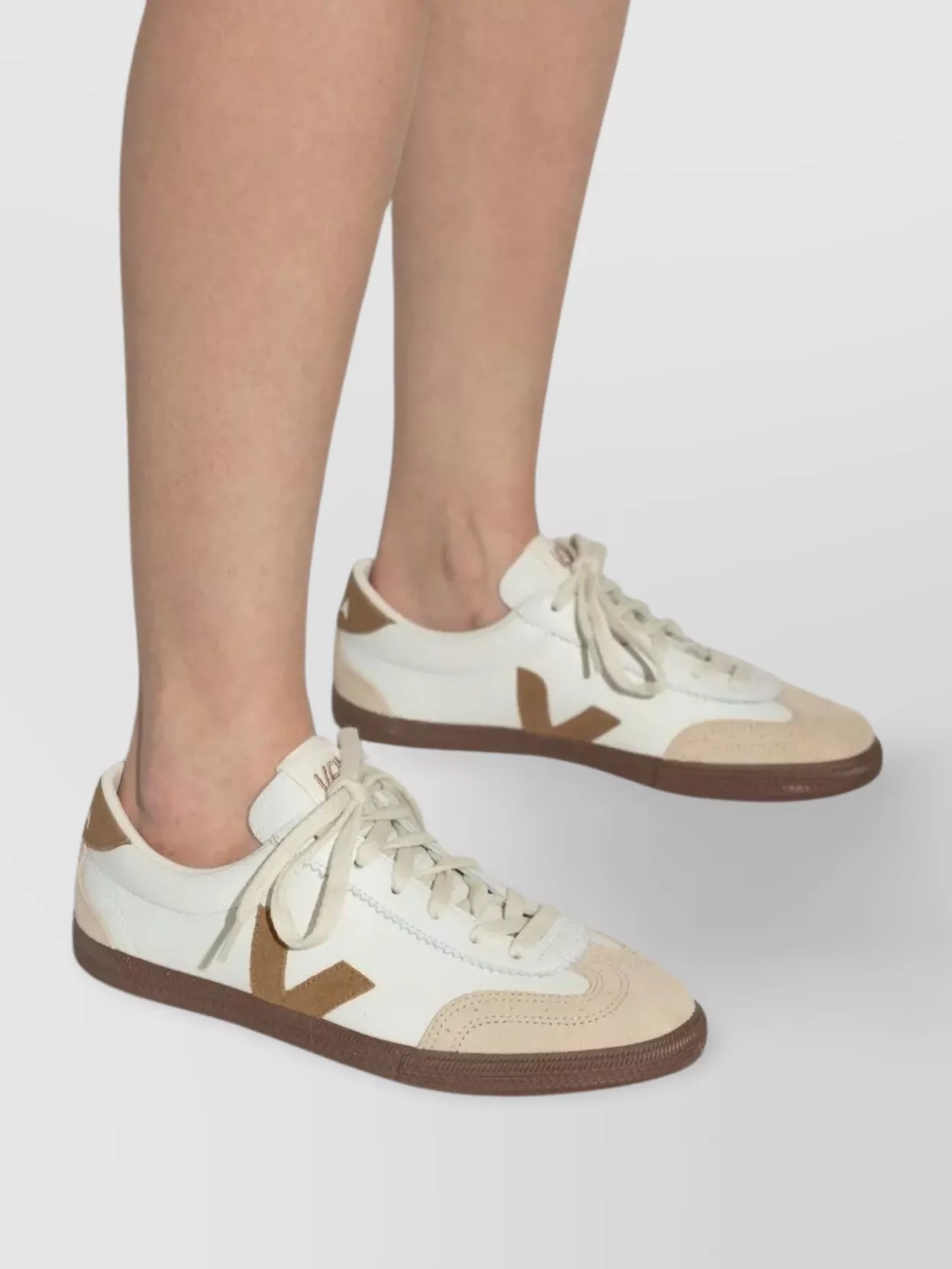Veja Esplar Womens Lace-up Leather Casual And Fashion Sneakers