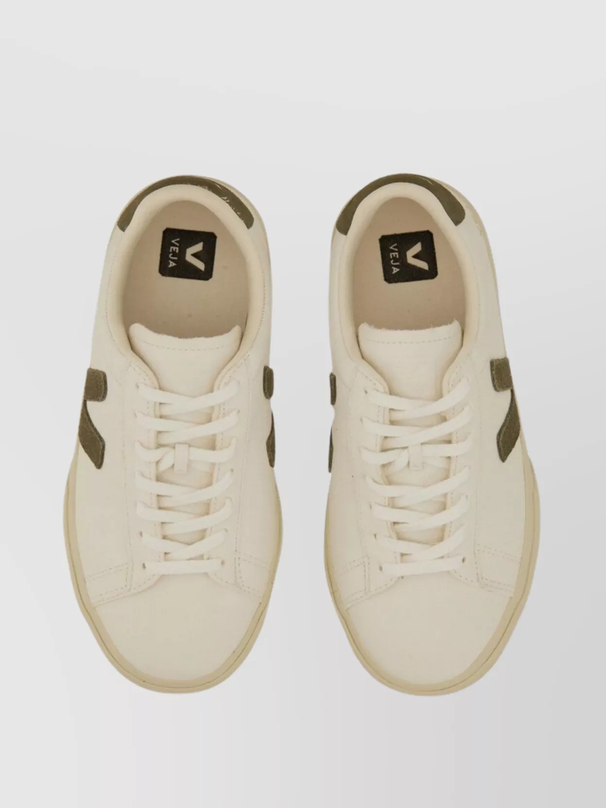 Veja Low-Top Round Toe Rubber Sole Sneakers