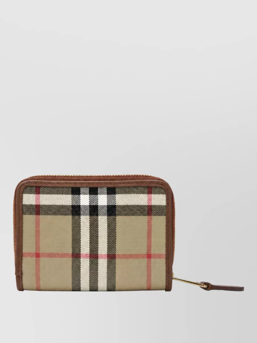 Burberry purse