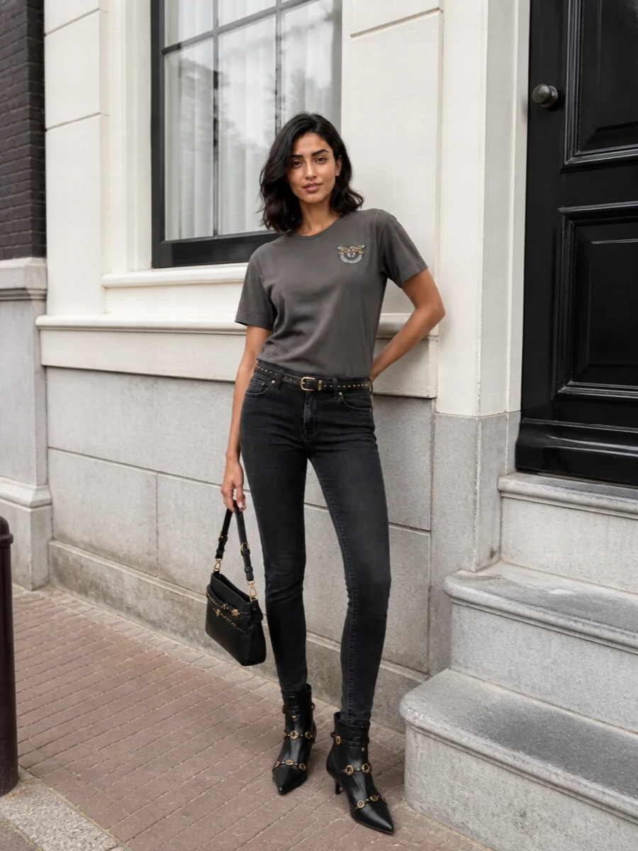 Pinko washed black skinny jeans charcoal tee outfit