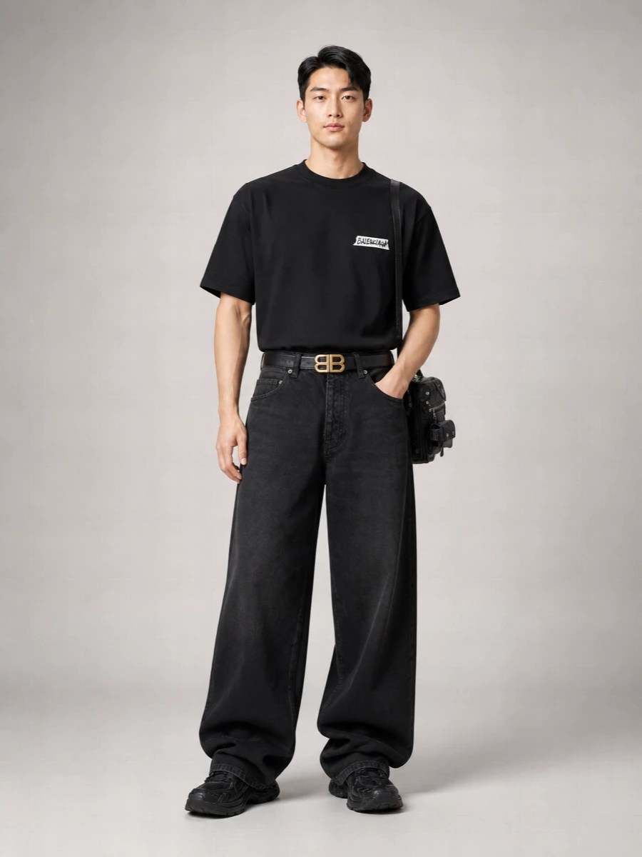 Balenciaga Cotton Relaxed-Fit Crewneck T-Shirt