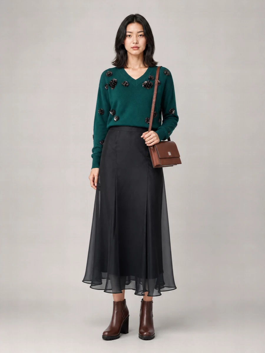 S Max Mara Cashmere Wool Floral Appliqué Long-Sleeve Sweater