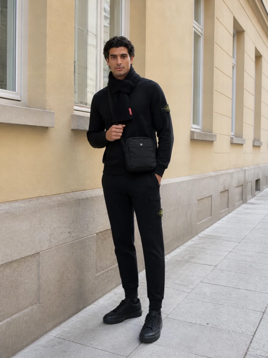Stone island black sweatshirt jogger outfit